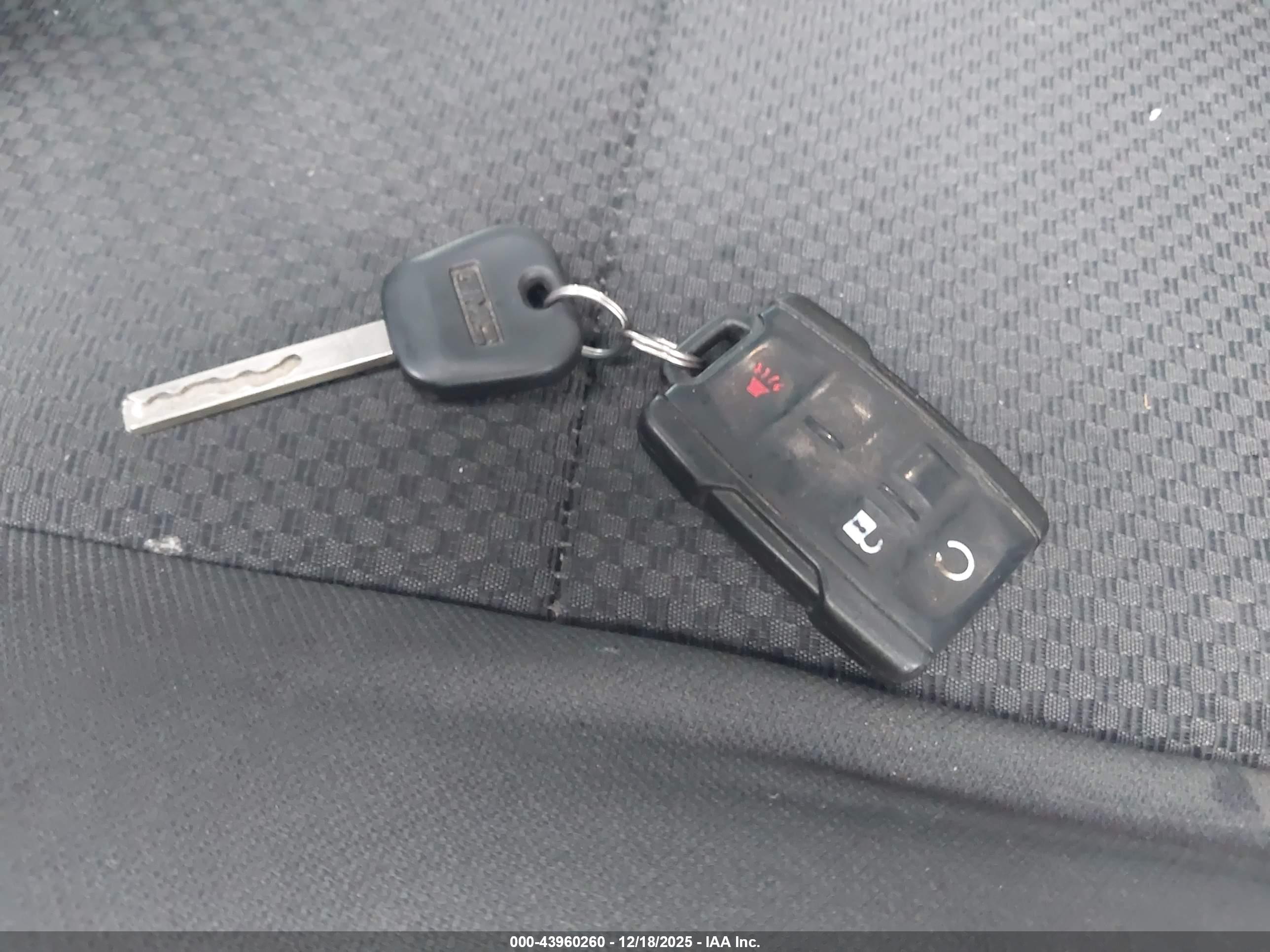 GMC SIERRA image 11