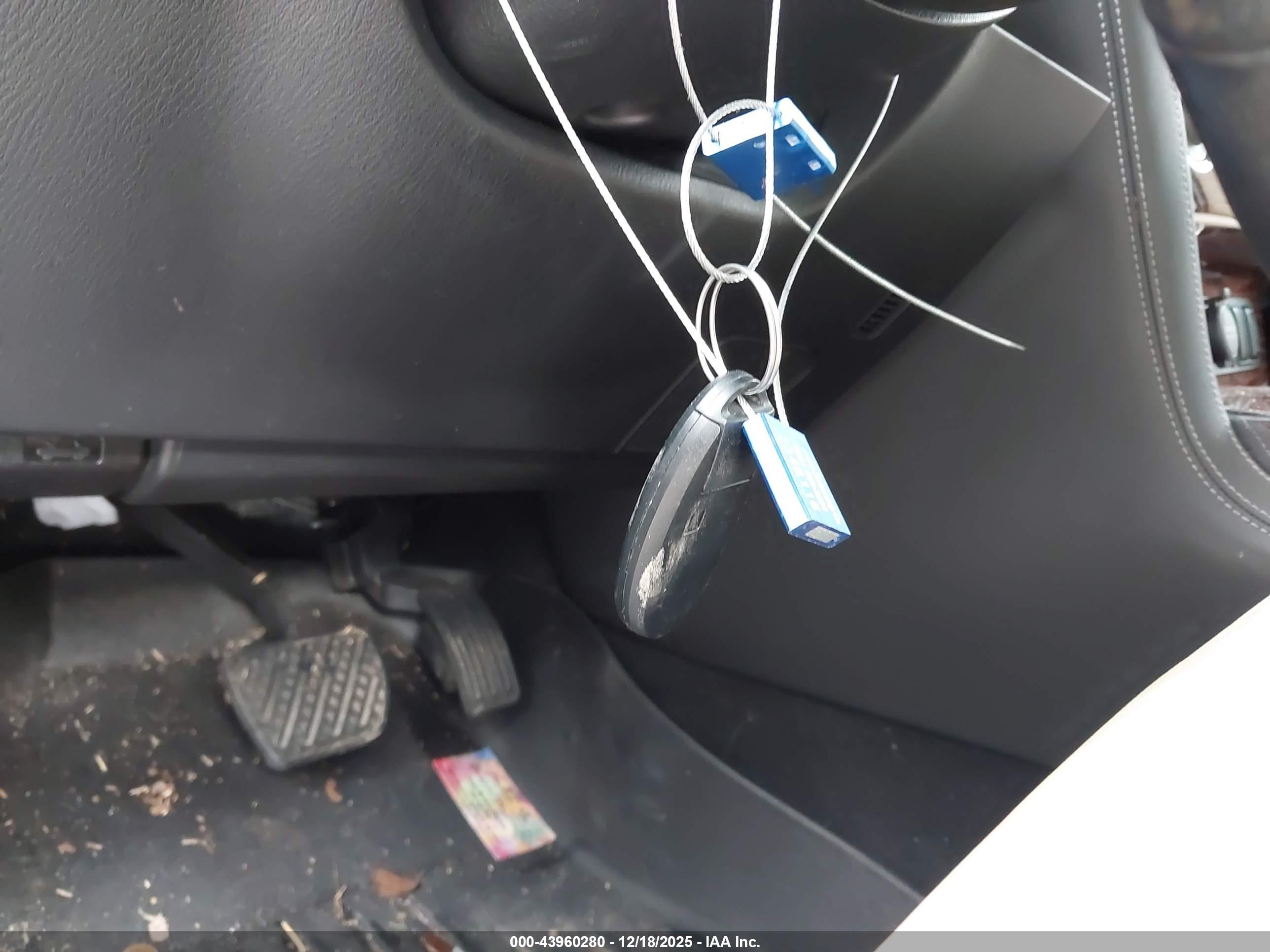 NISSAN ARMADA image 11