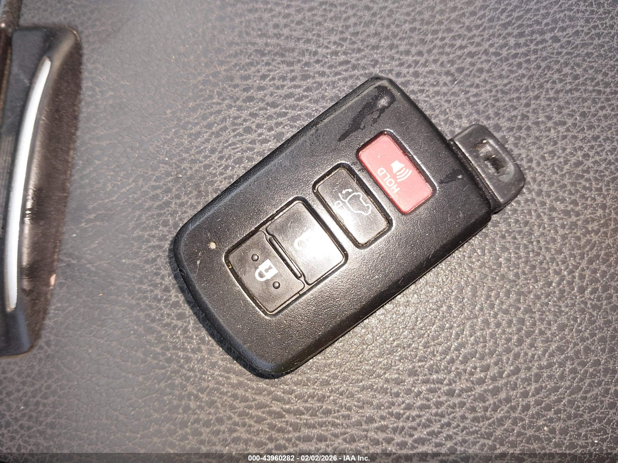 TOYOTA HIGHLANDER image 11