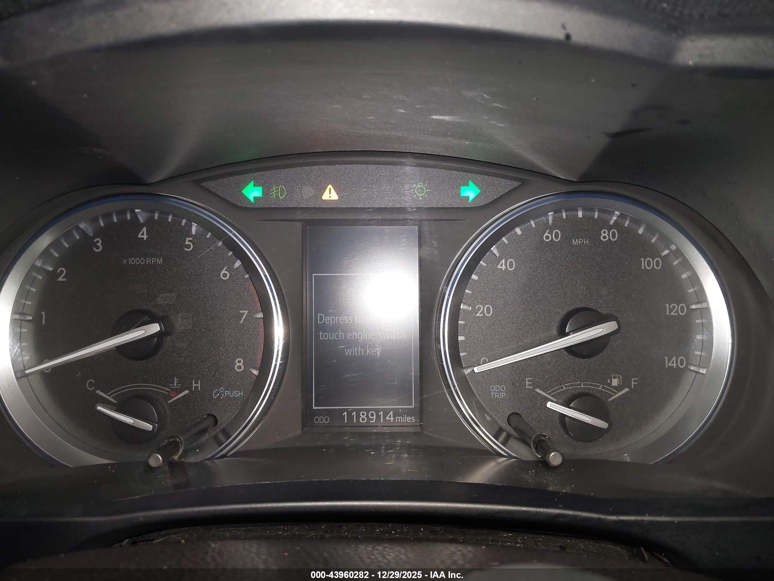 TOYOTA HIGHLANDER image 7