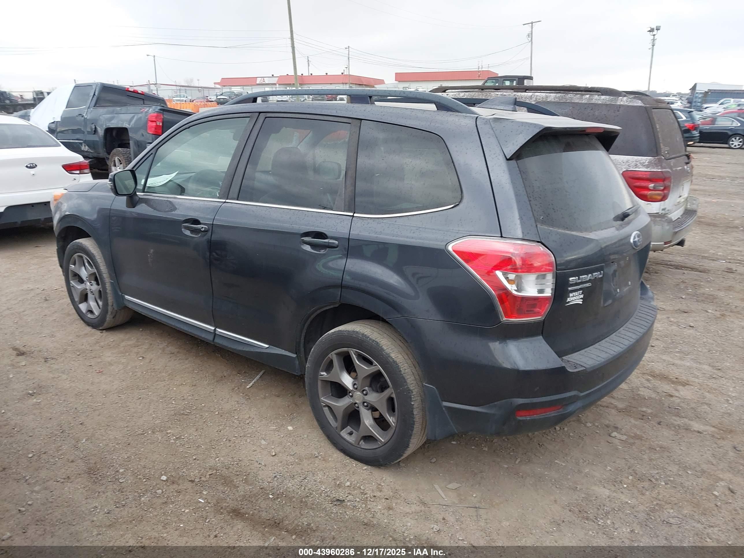 SUBARU FORESTER image 3