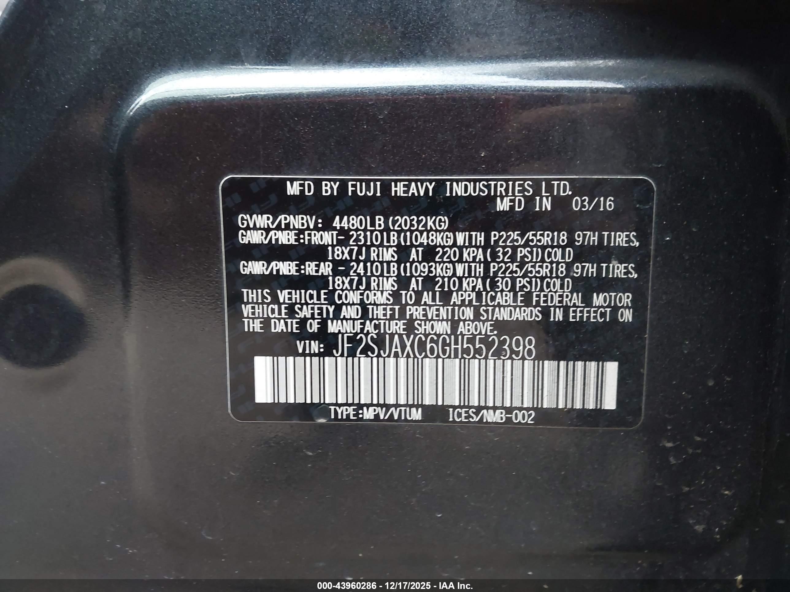 SUBARU FORESTER image 9