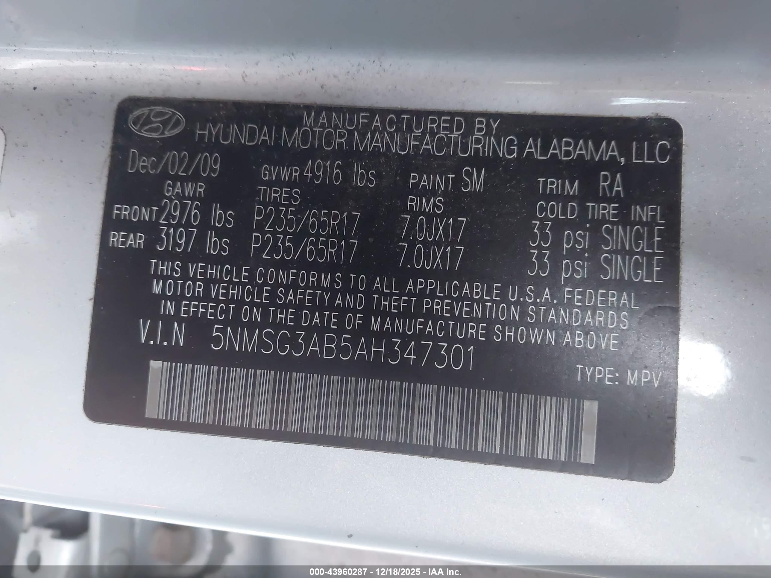 HYUNDAI SANTA image 9