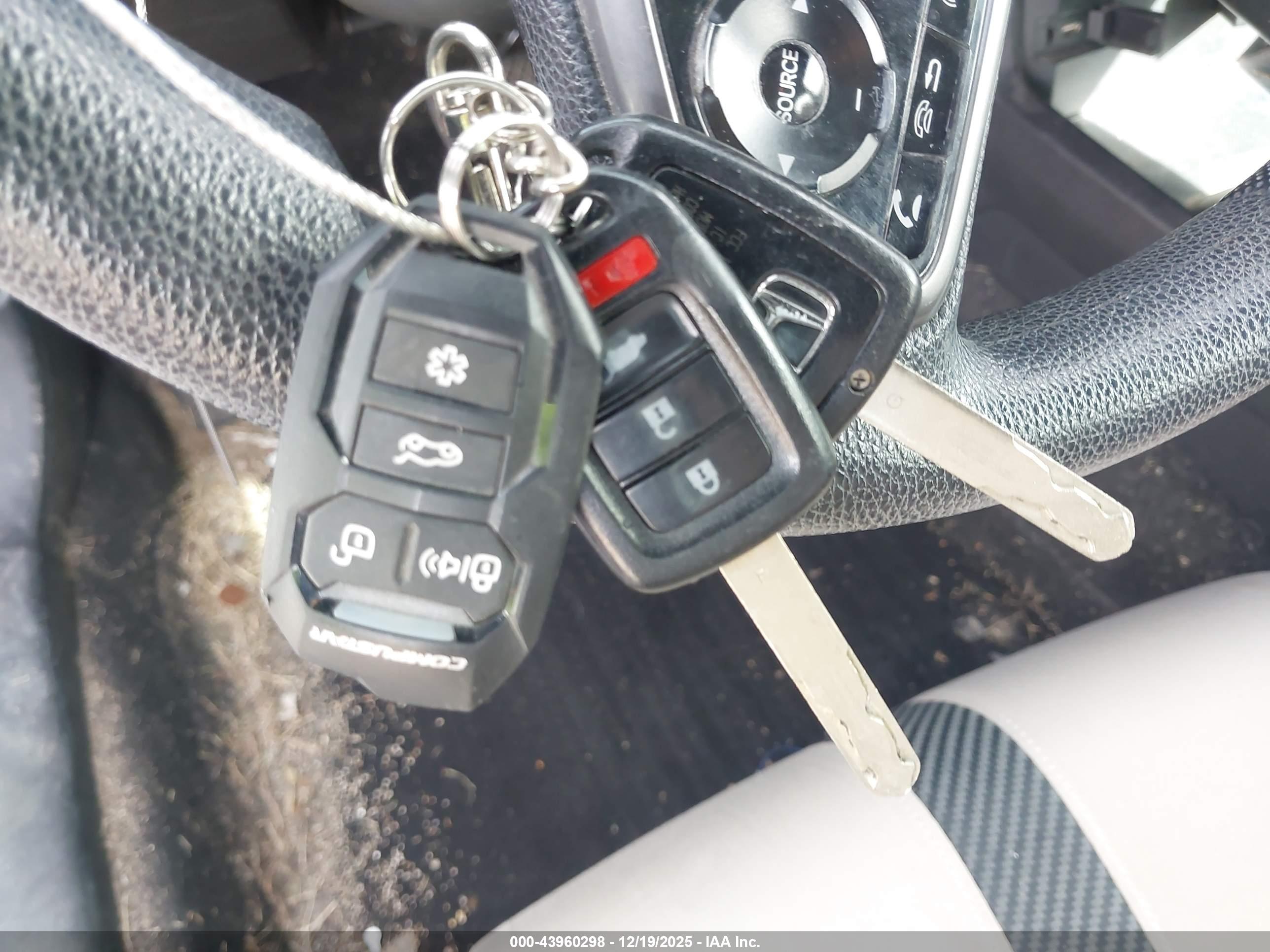 HONDA CIVIC image 11