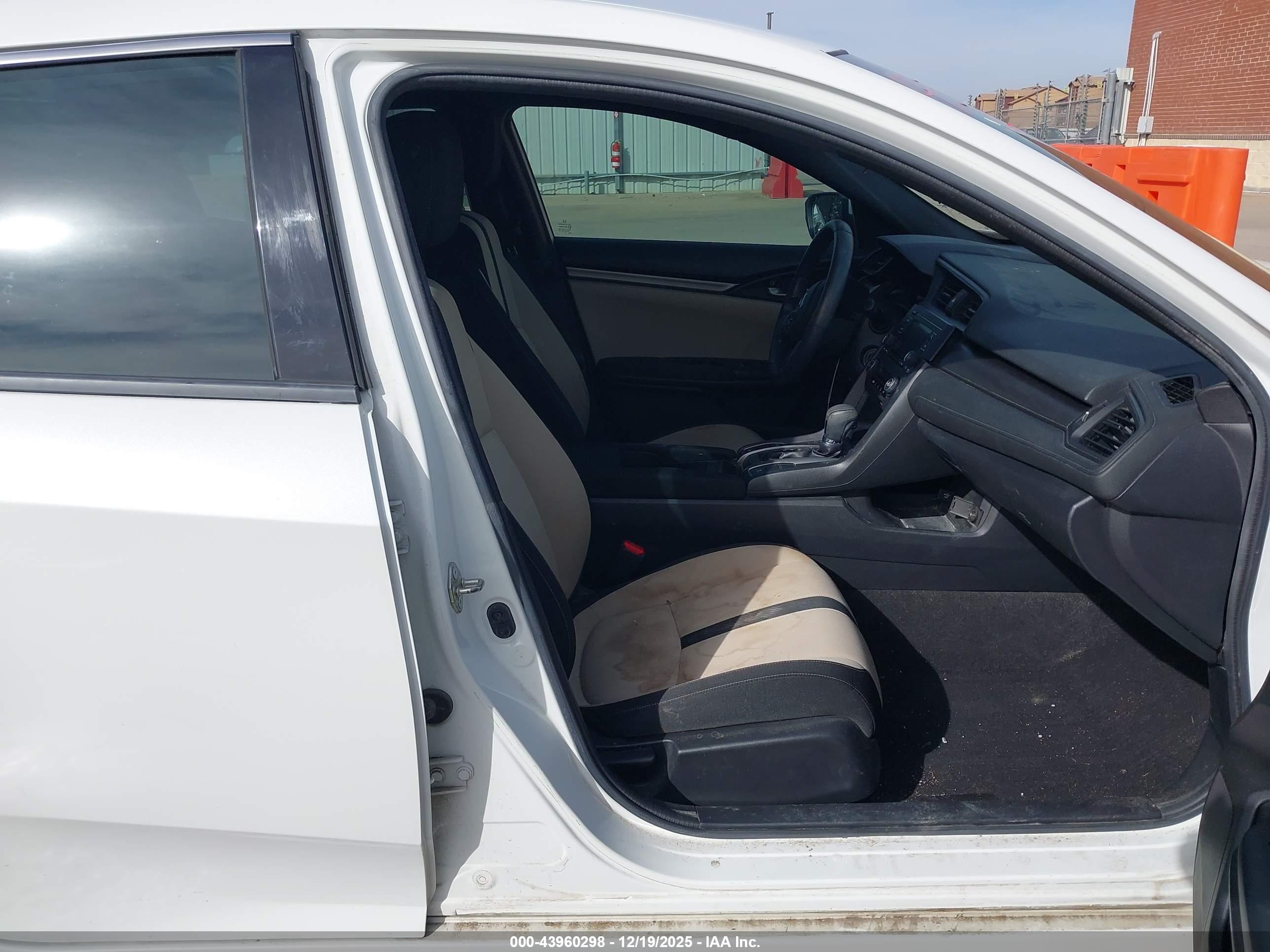 HONDA CIVIC image 5
