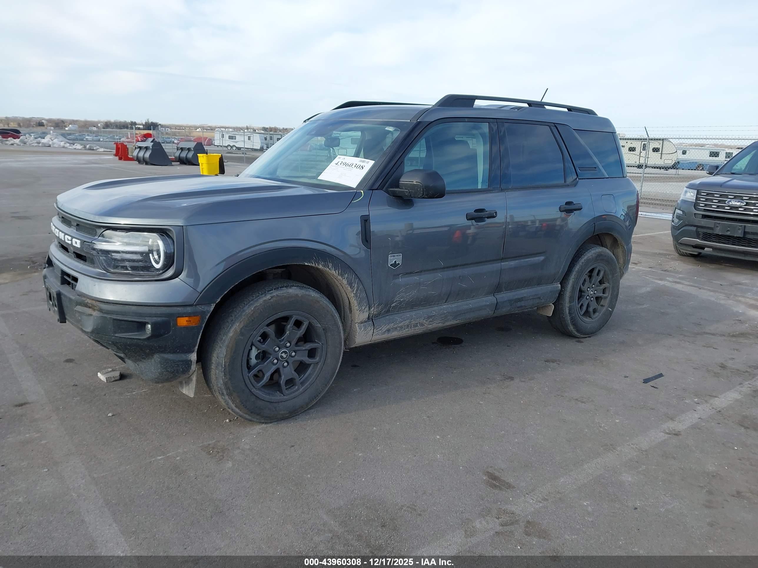 FORD BRONCO image 2
