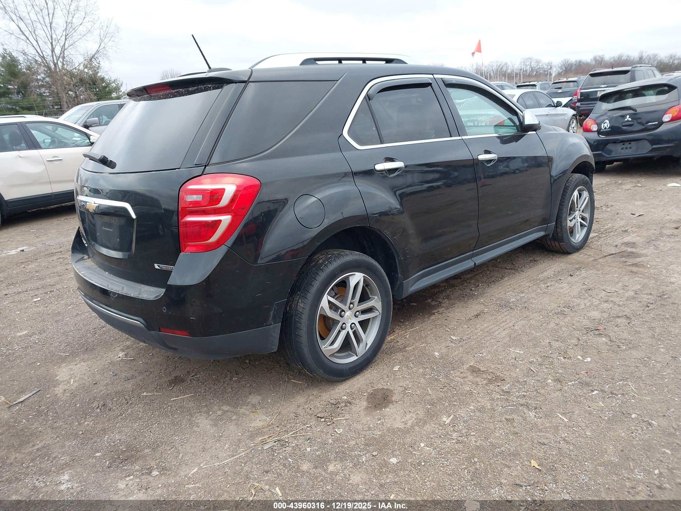 CHEVROLET EQUINOX image 4