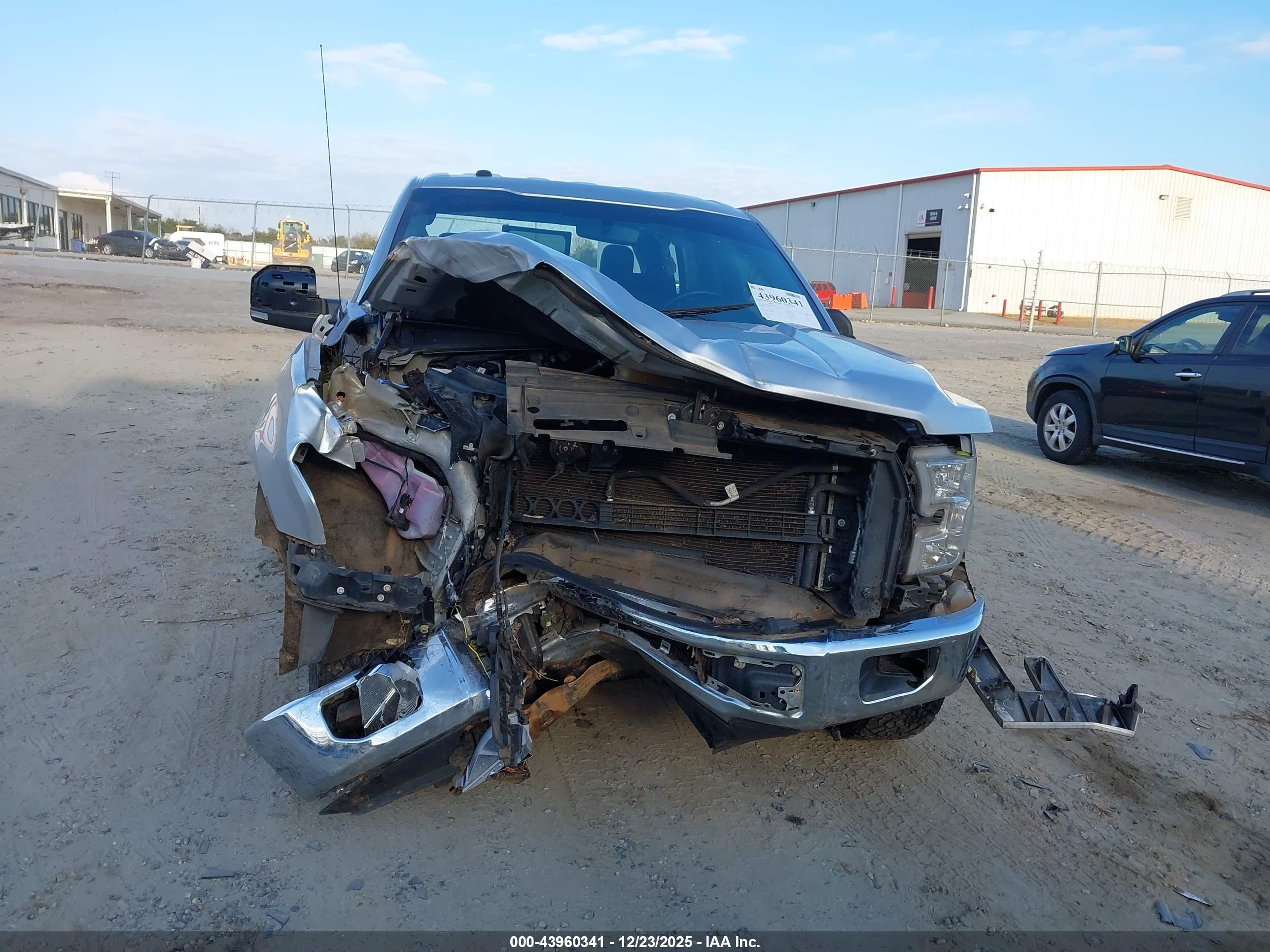 FORD F-150 image 6