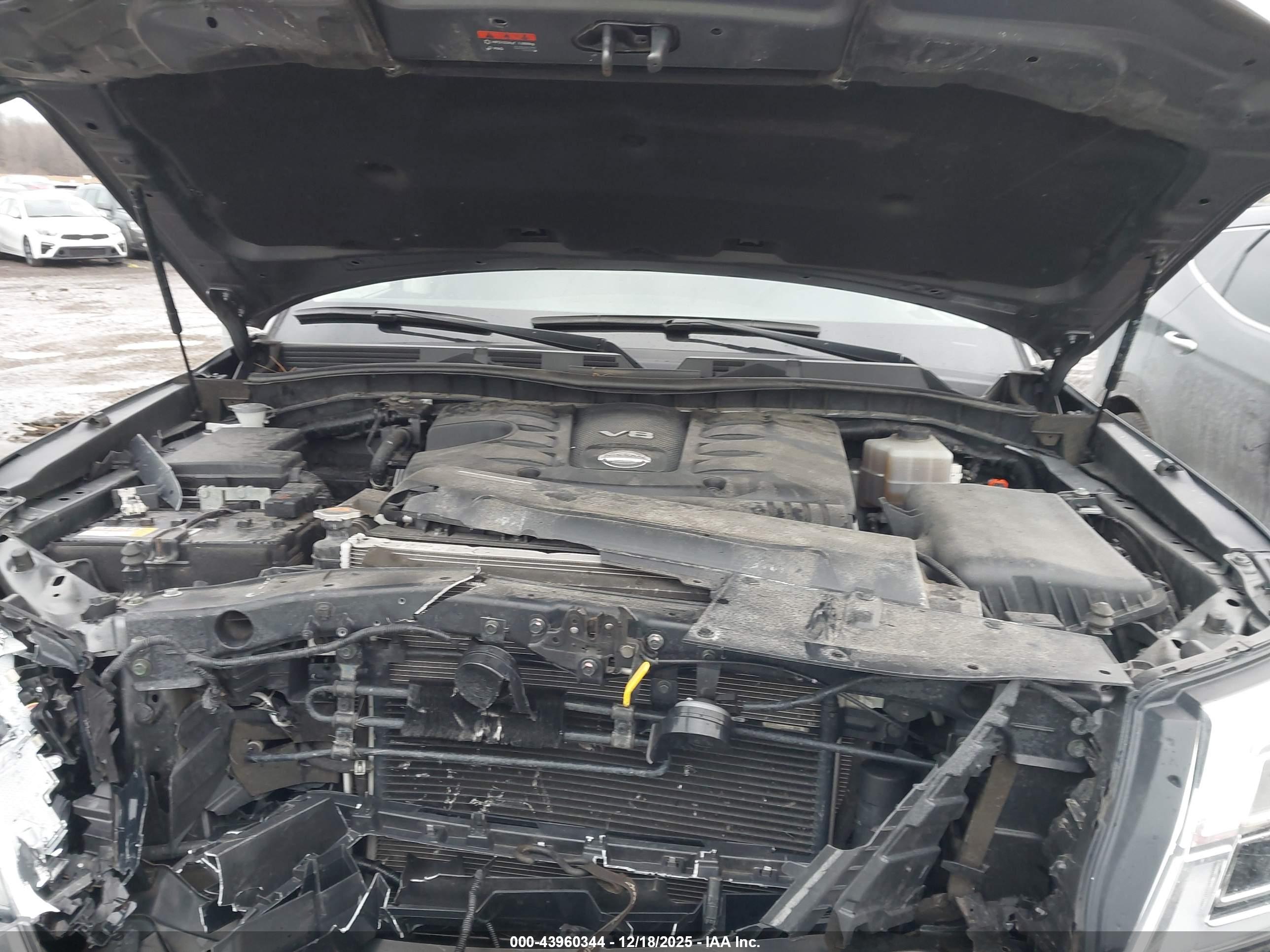 NISSAN ARMADA image 10