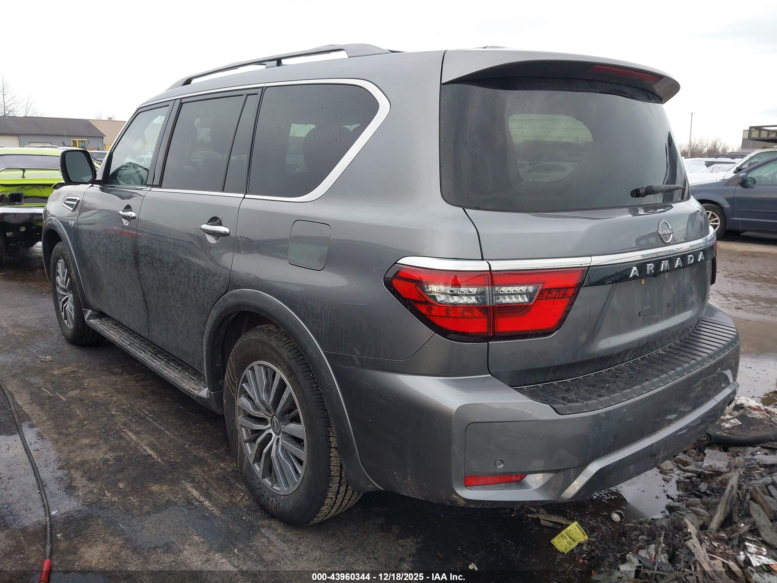 NISSAN ARMADA image 3