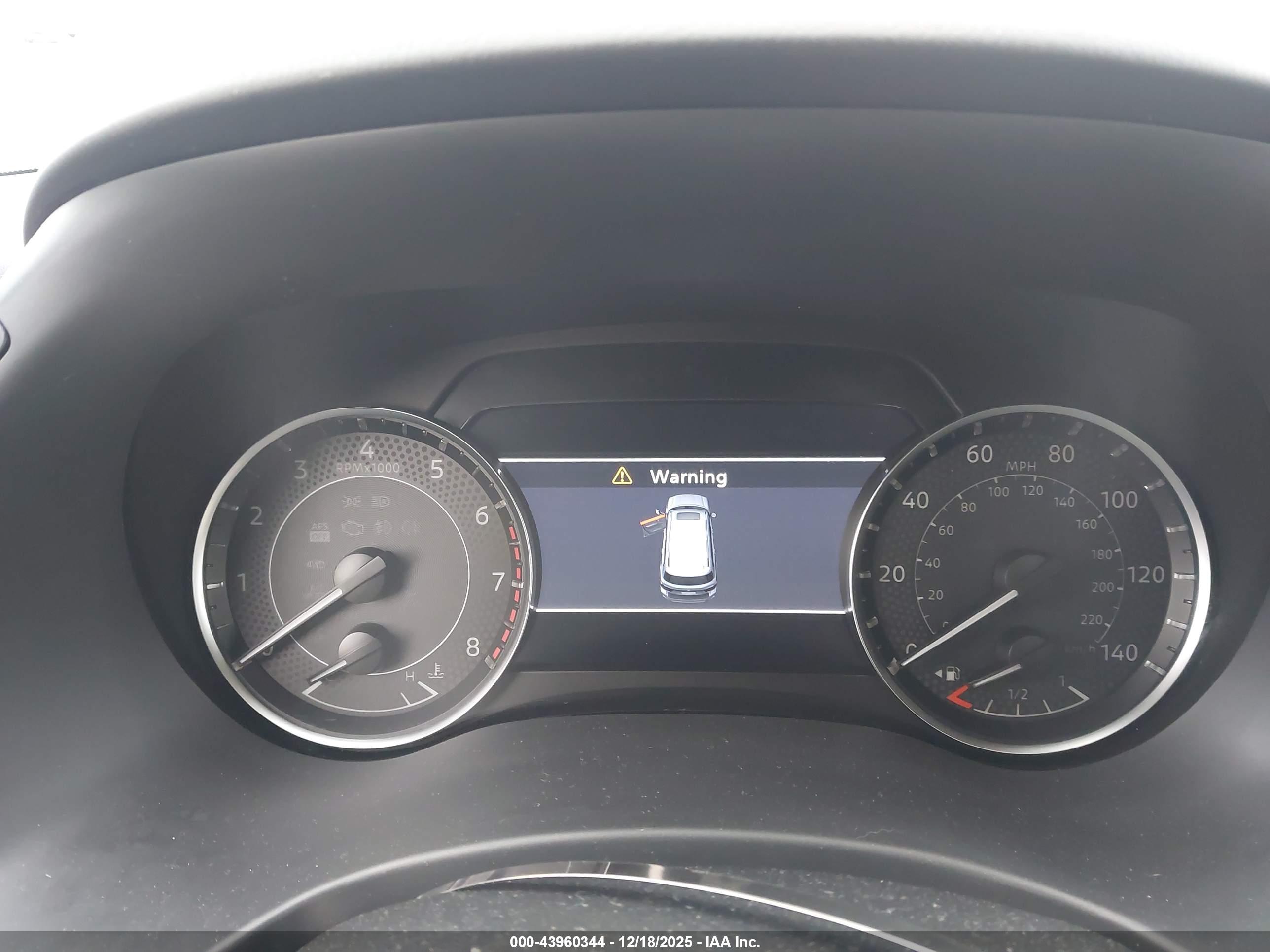 NISSAN ARMADA image 7