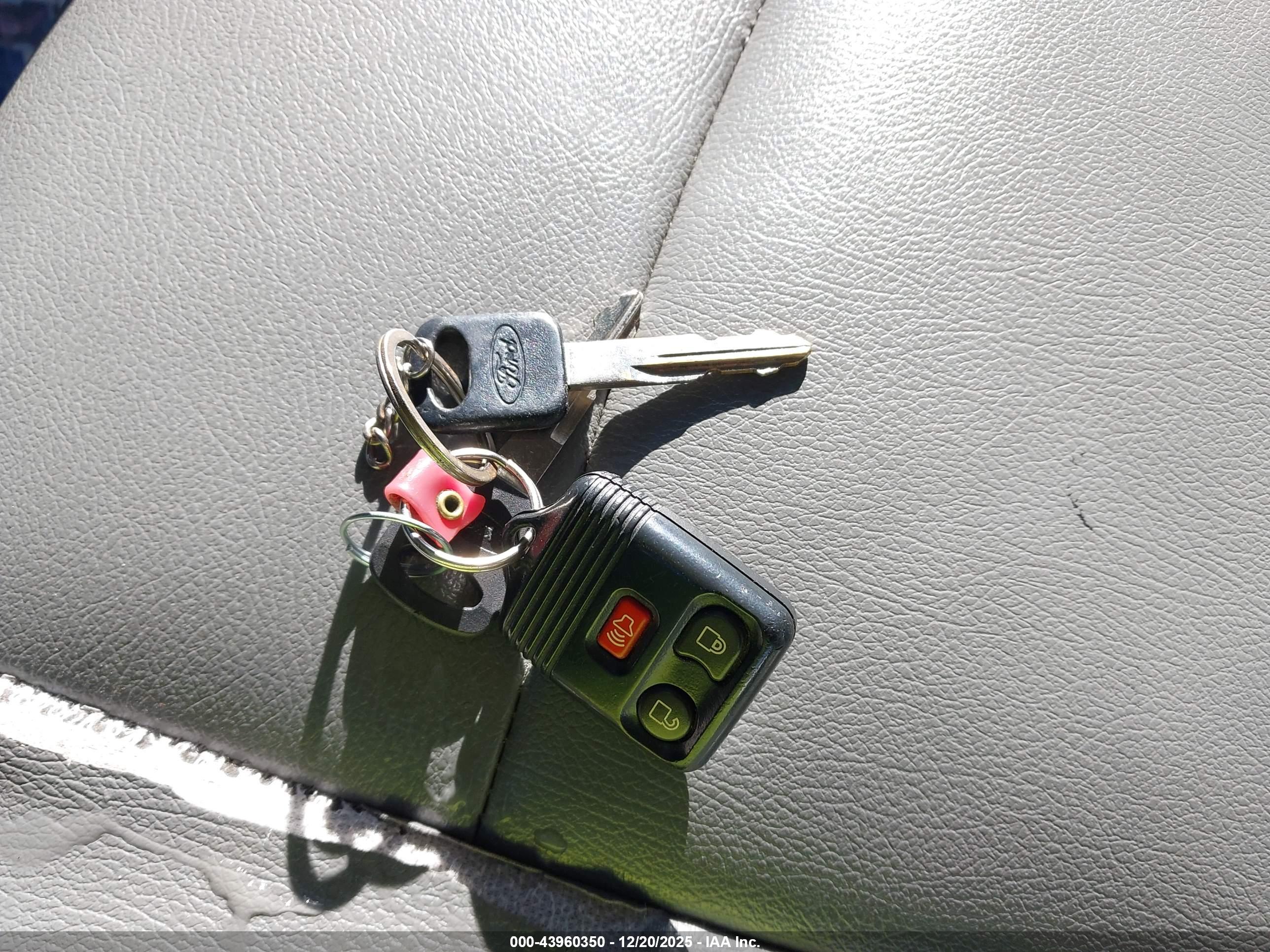 FORD E-350 image 11
