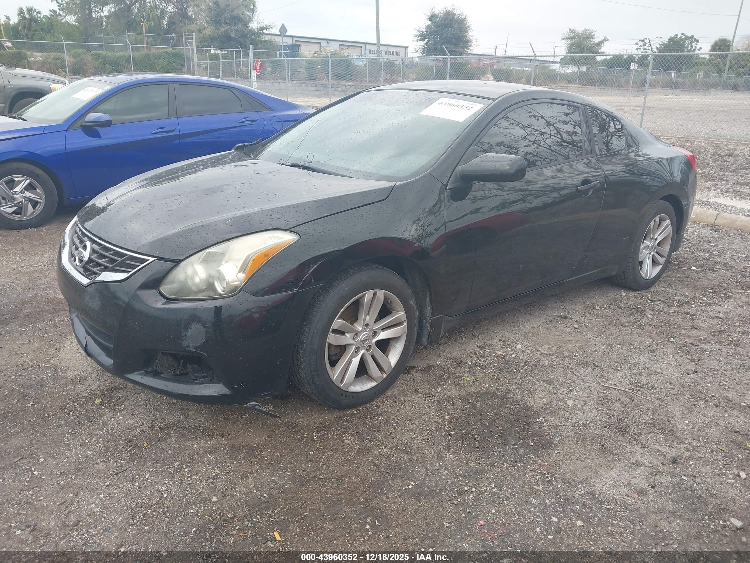 NISSAN ALTIMA image 2