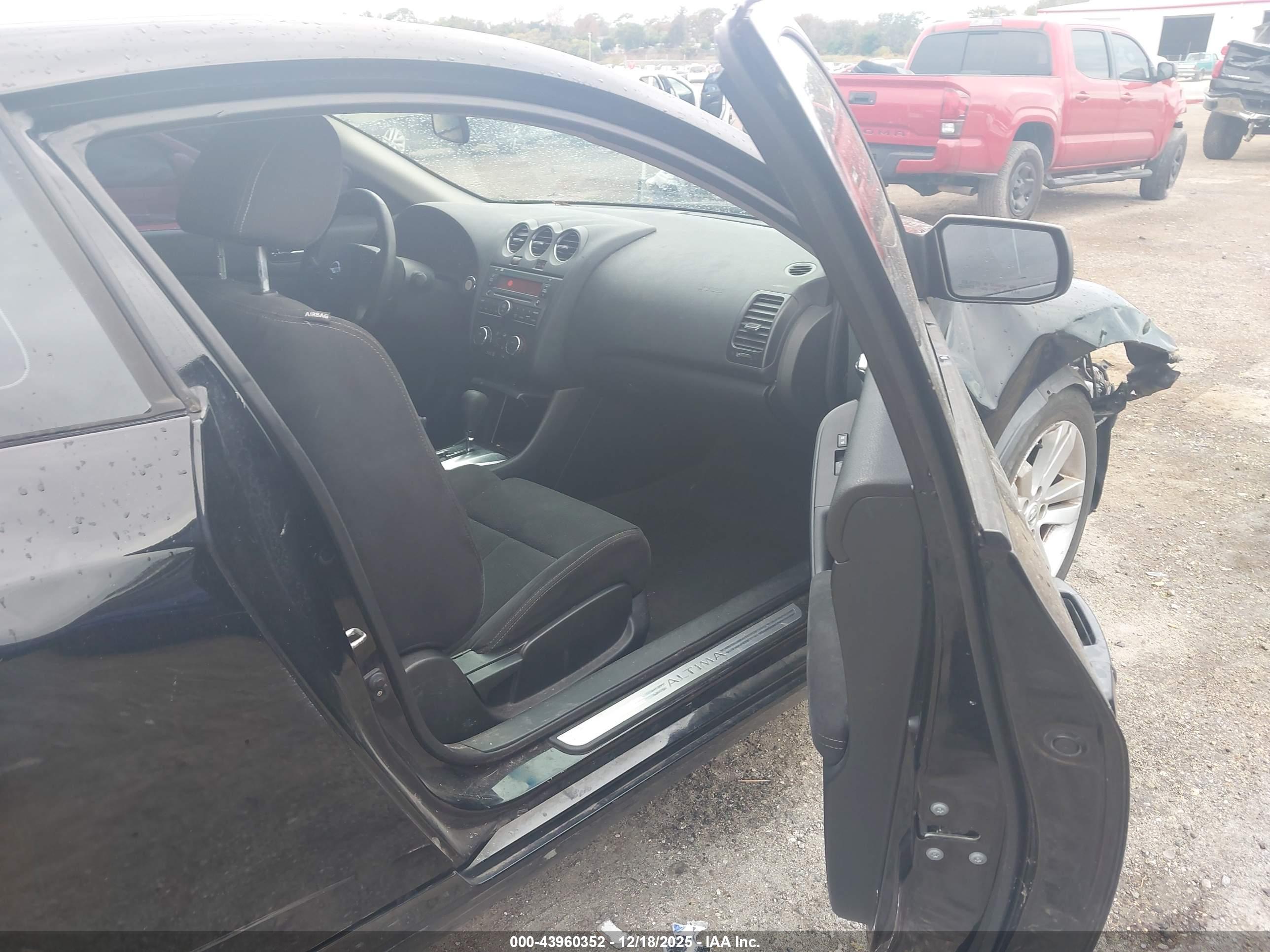 NISSAN ALTIMA image 5