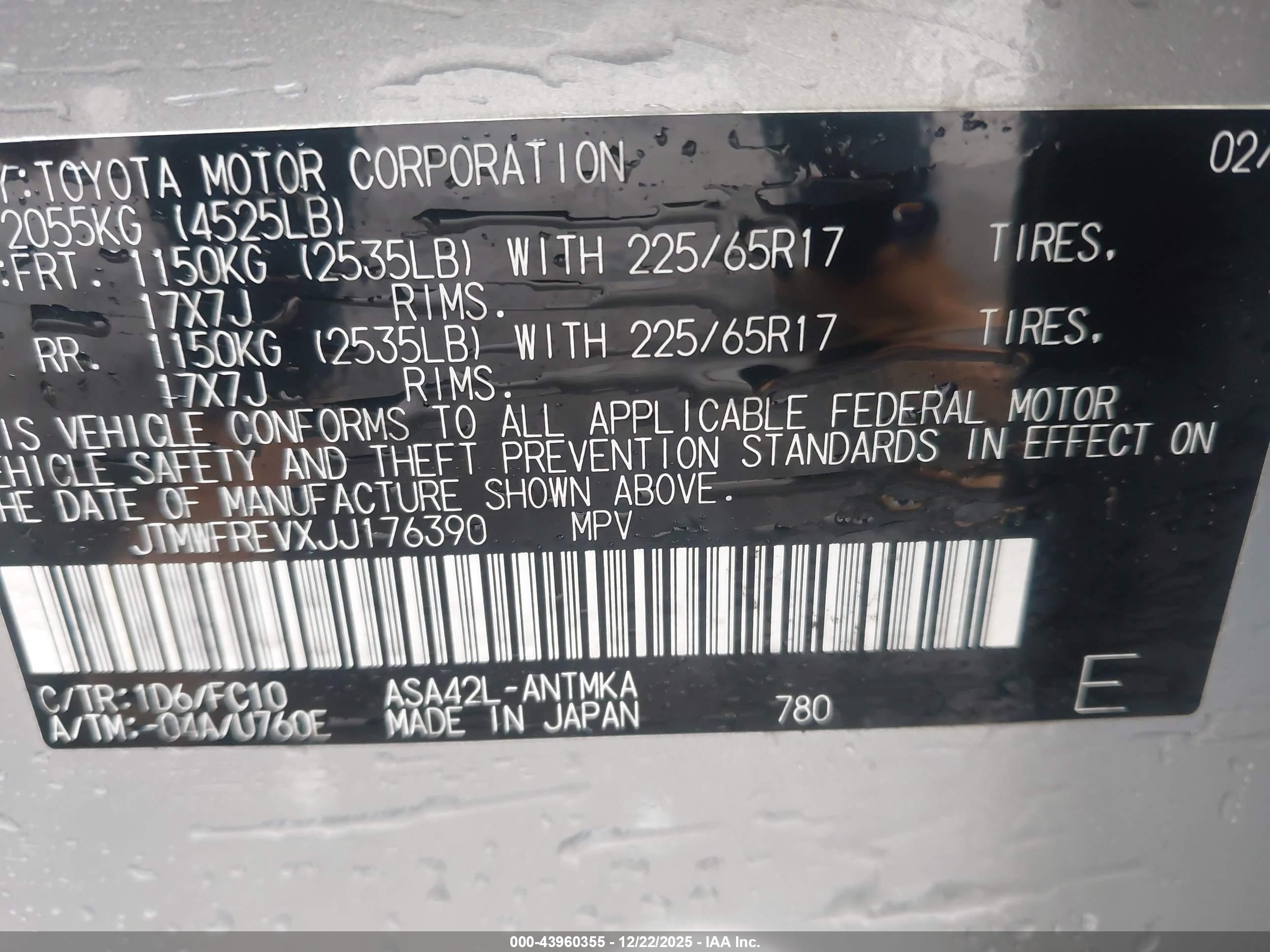 TOYOTA RAV4 image 9