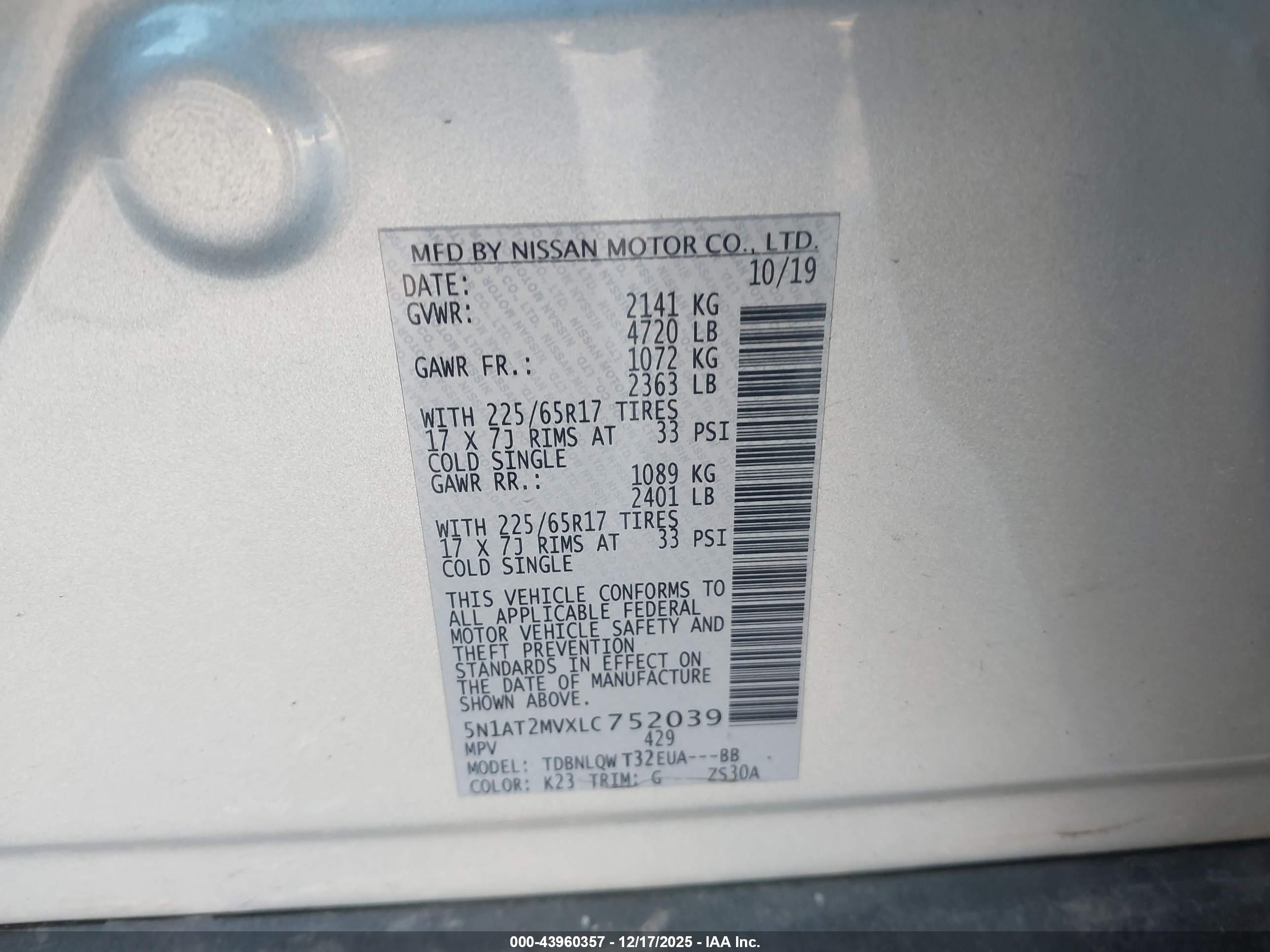 NISSAN ROGUE image 9