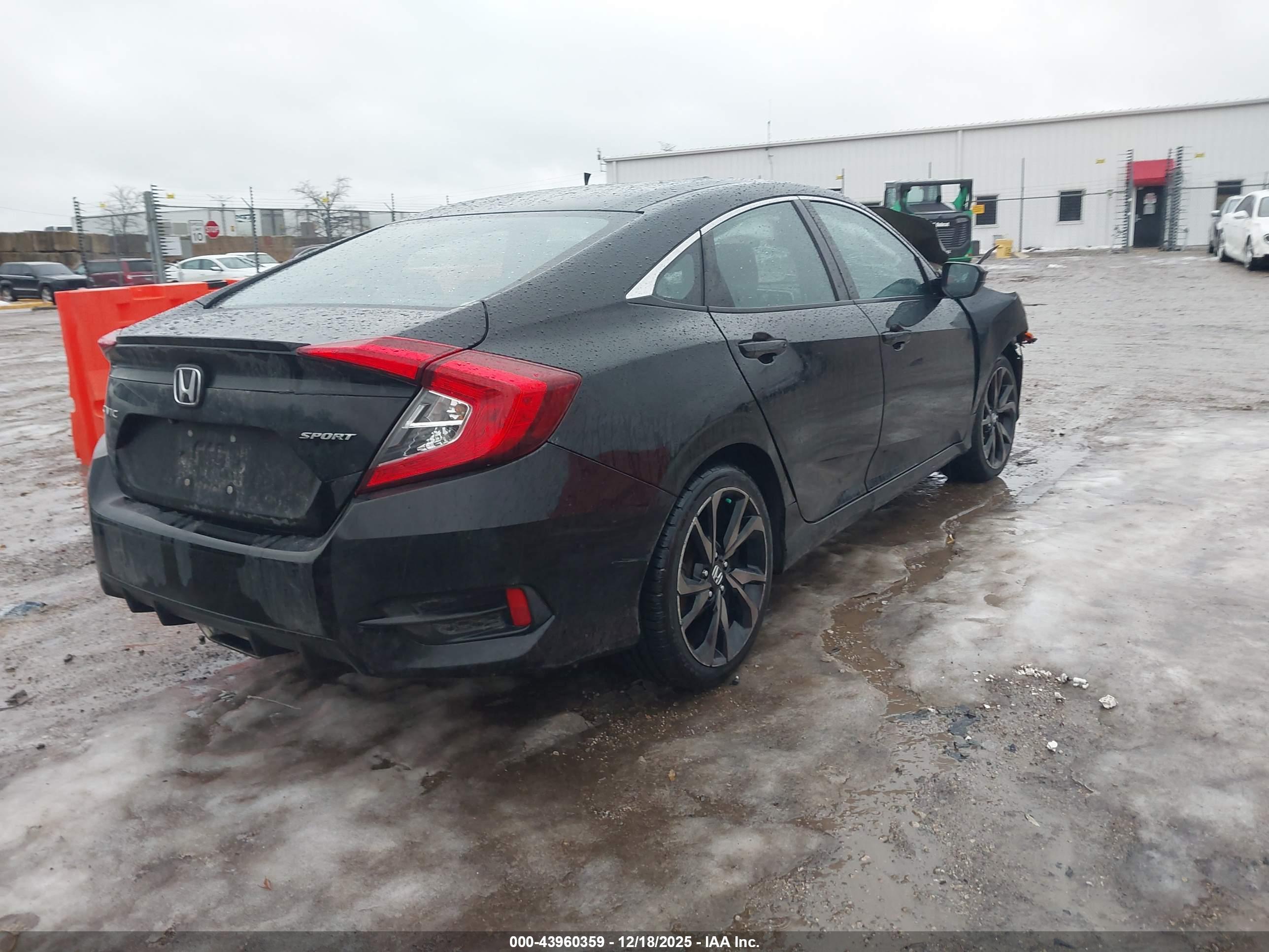 HONDA CIVIC image 4