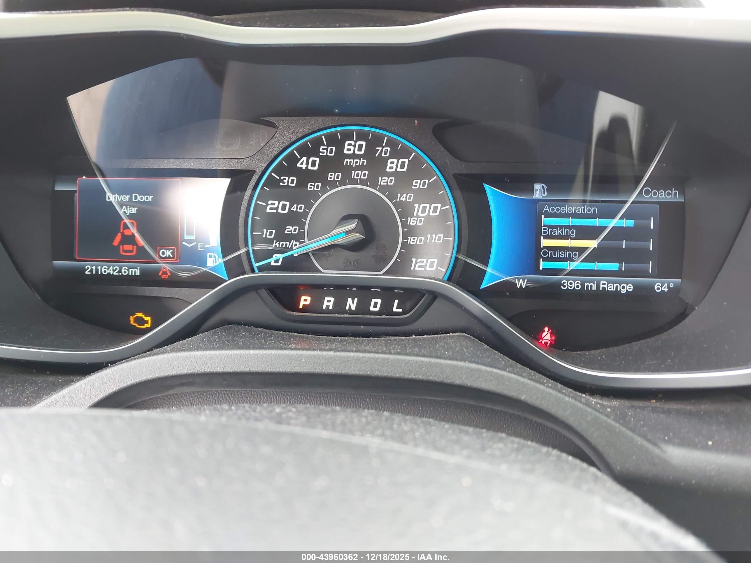FORD C-MAX image 7
