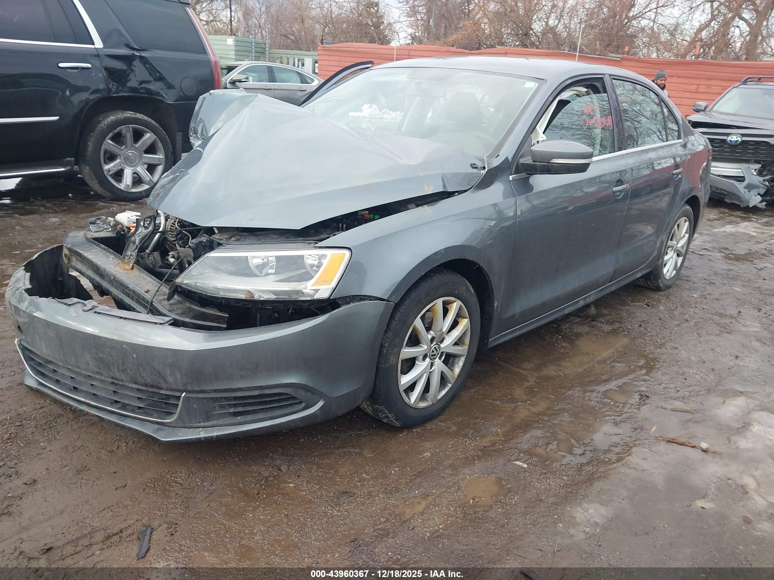 VOLKSWAGEN JETTA image 2