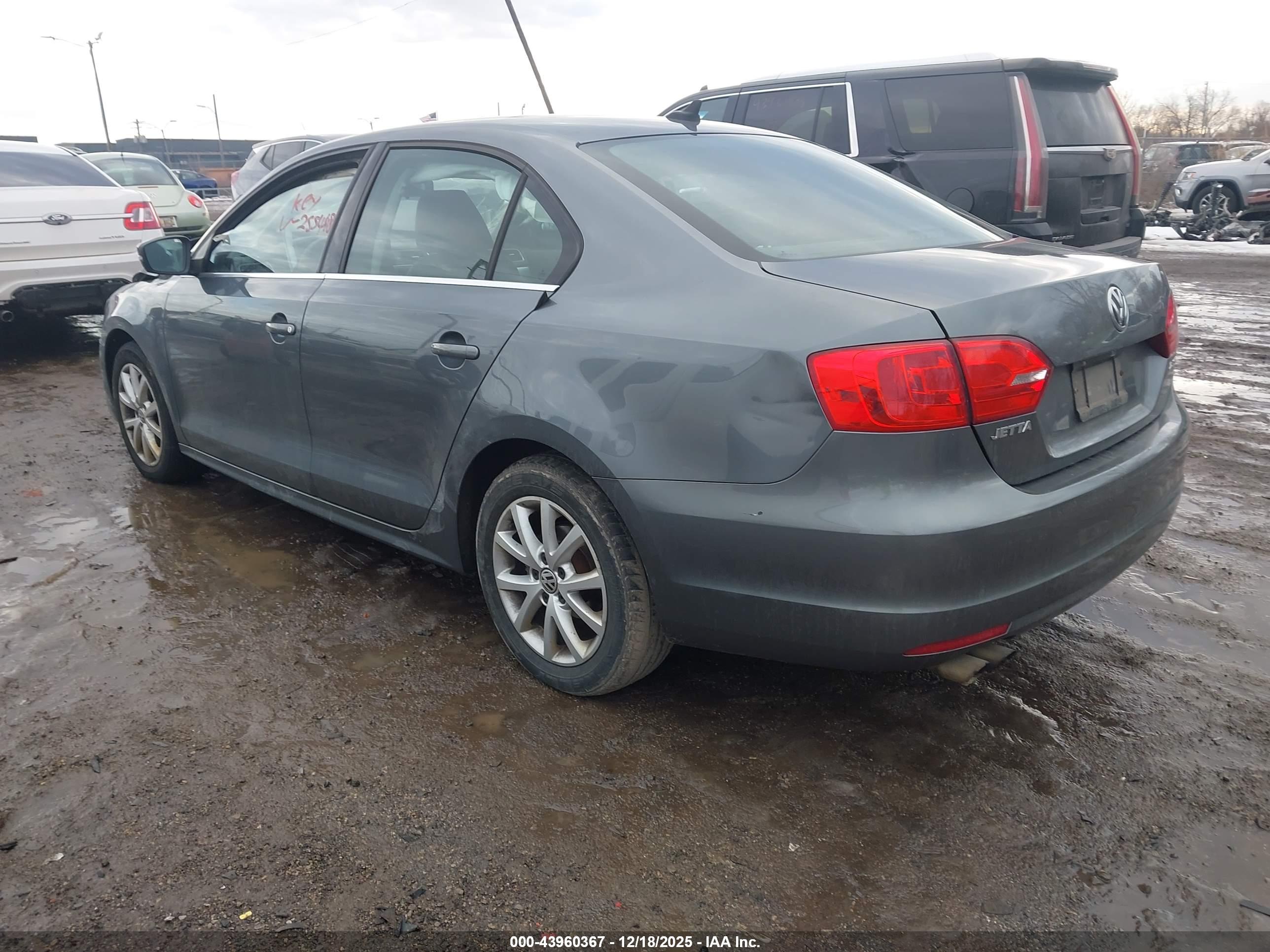 VOLKSWAGEN JETTA image 3