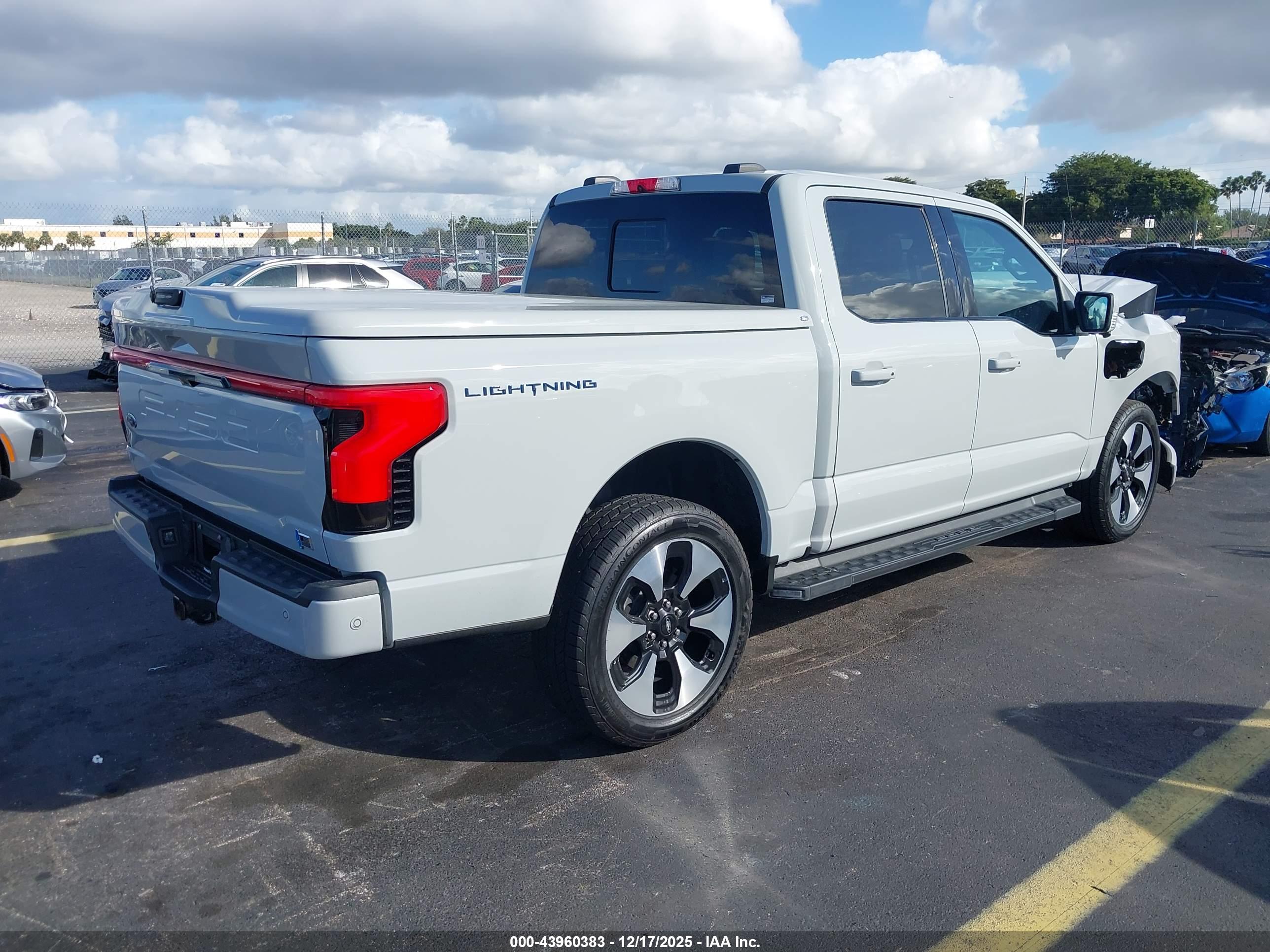 FORD F-150 image 4