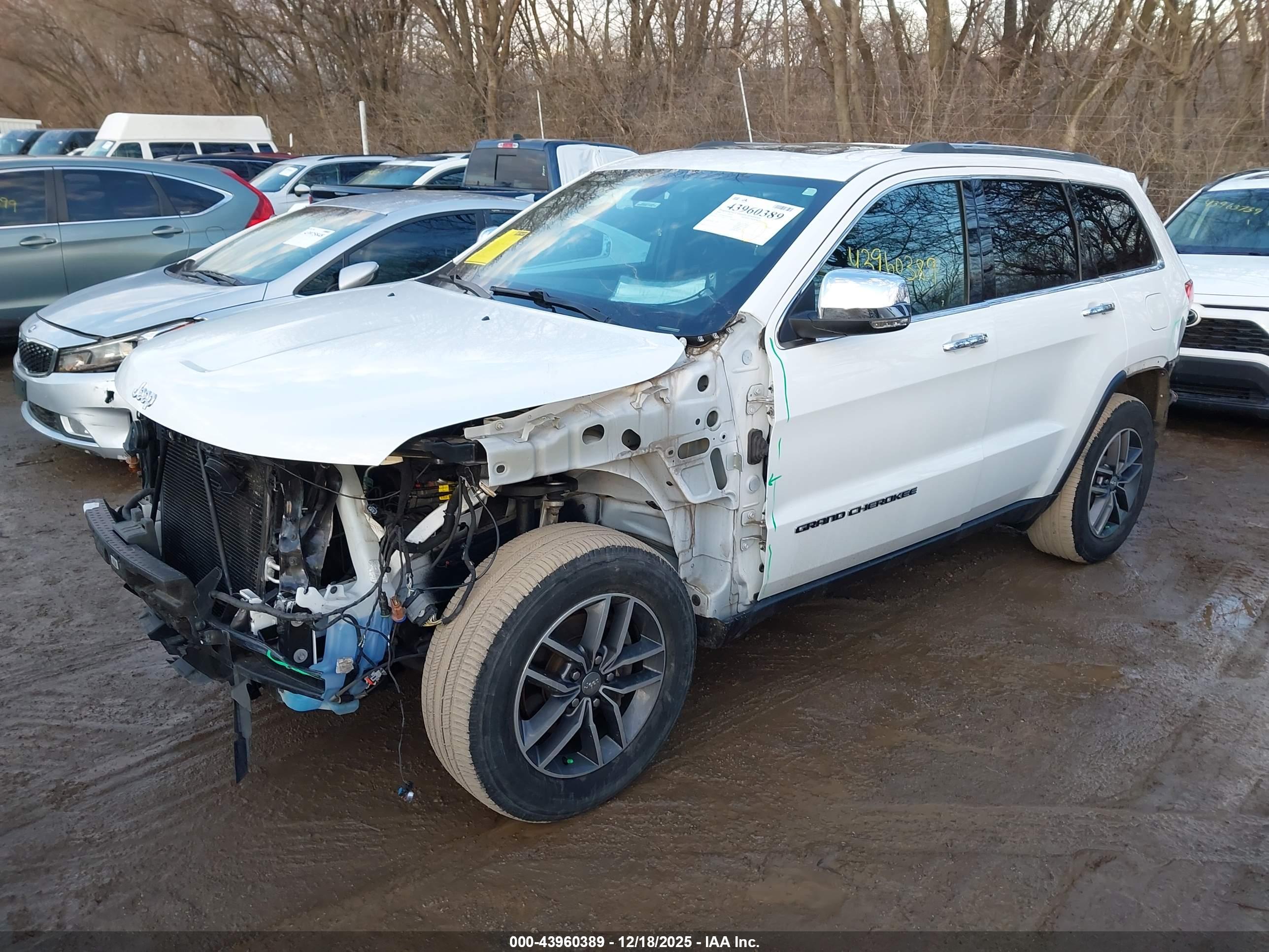 JEEP GRAND image 2