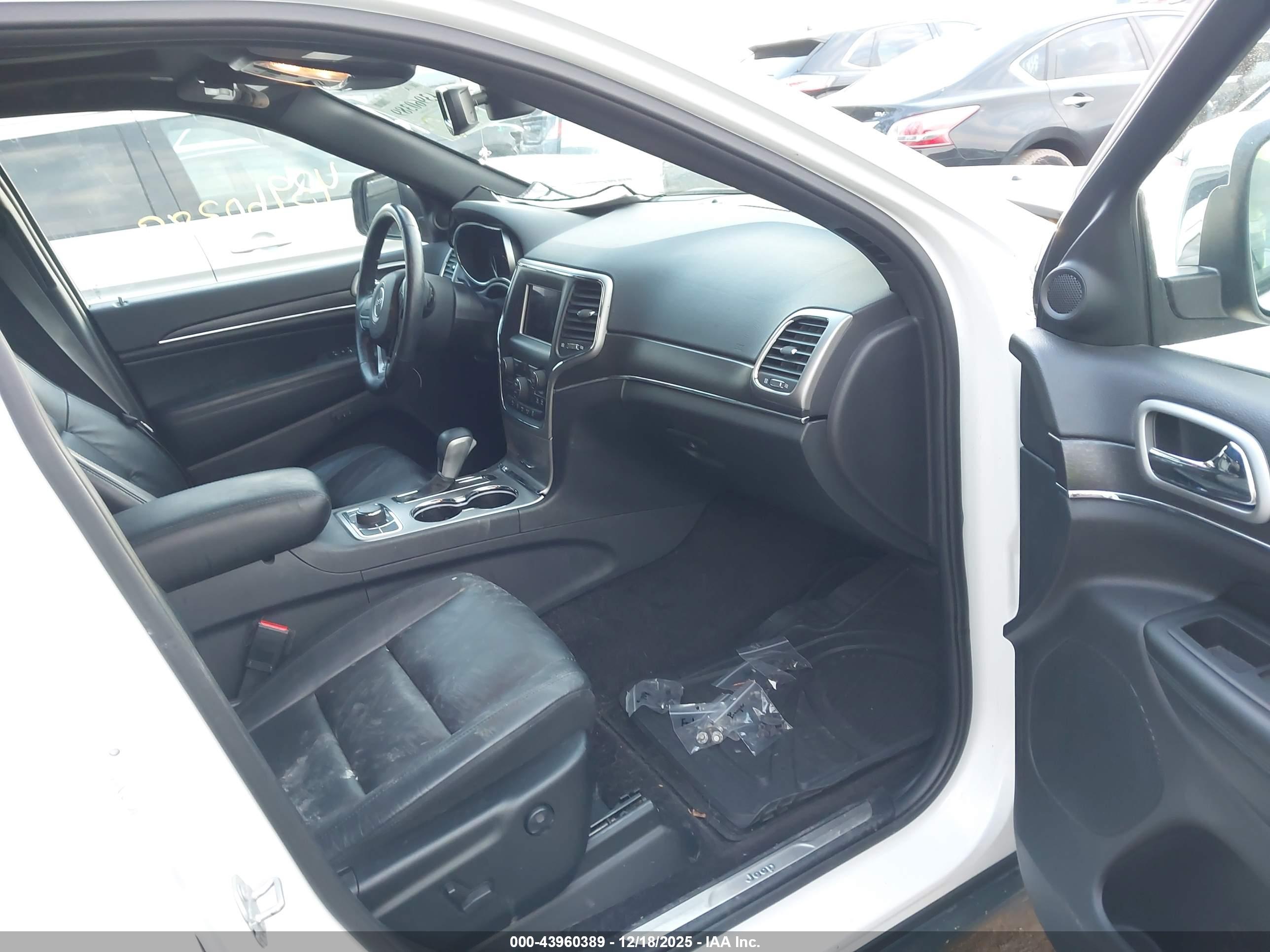 JEEP GRAND image 5