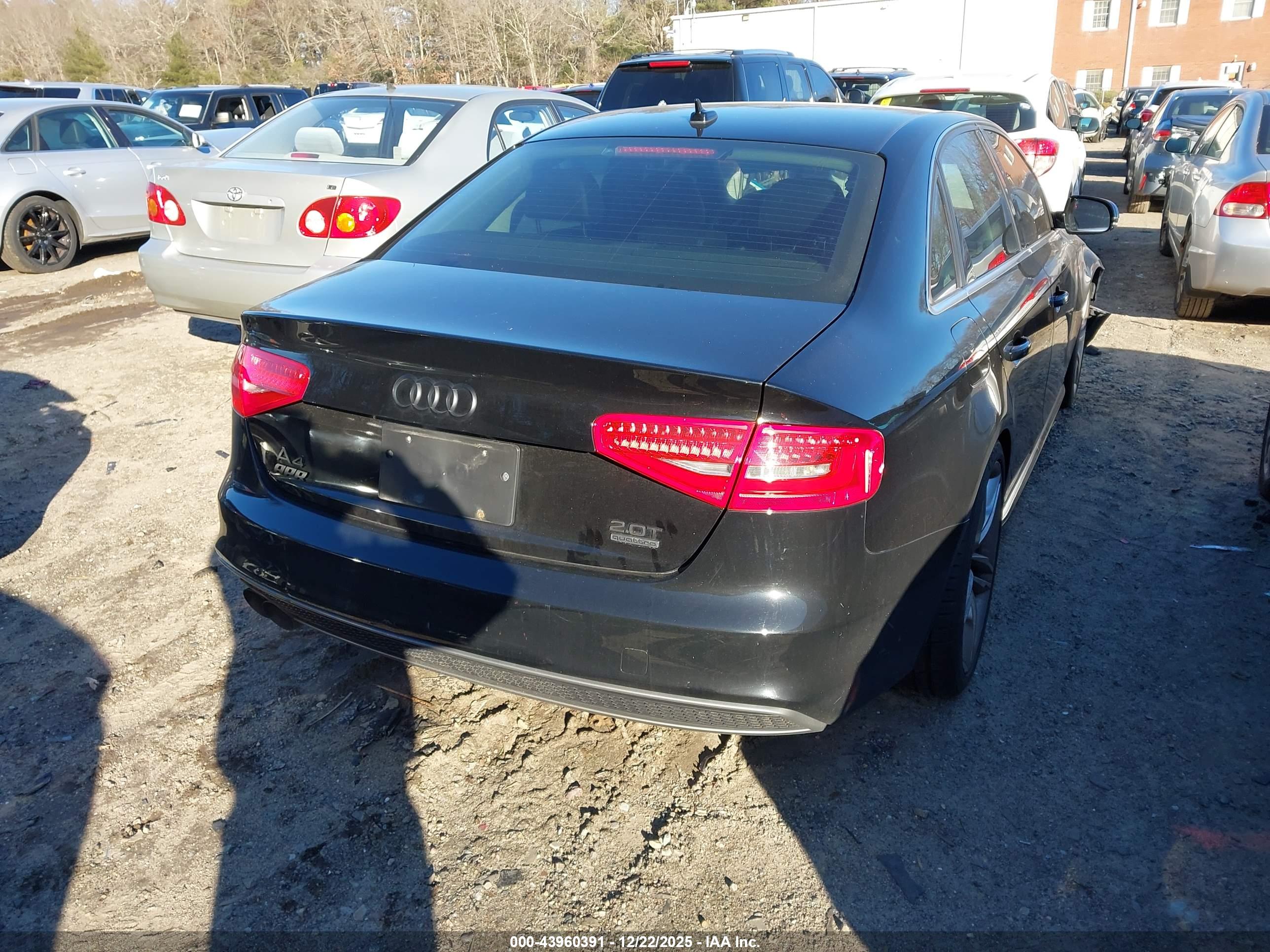 AUDI A4 image 4
