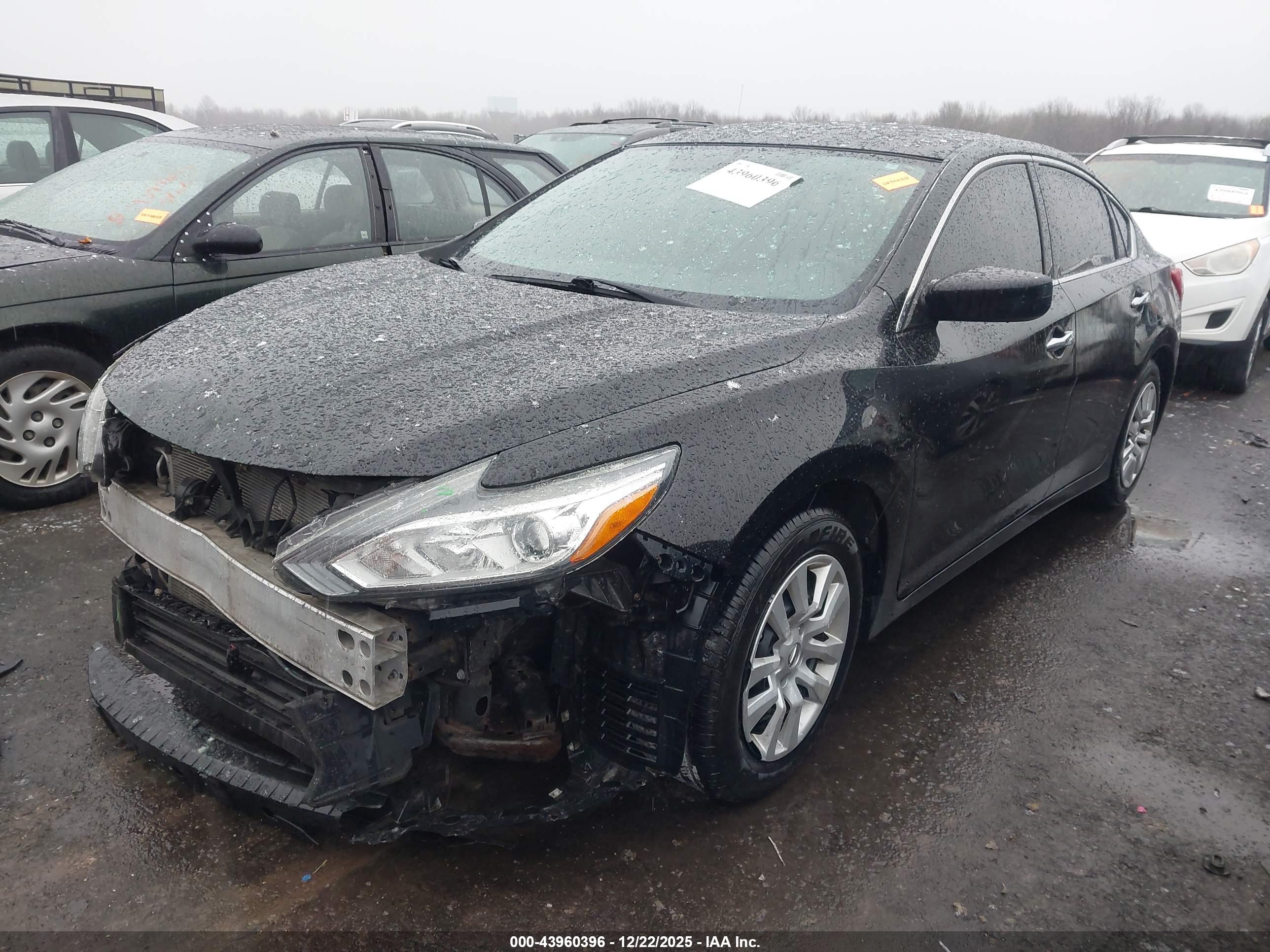 NISSAN ALTIMA image 2