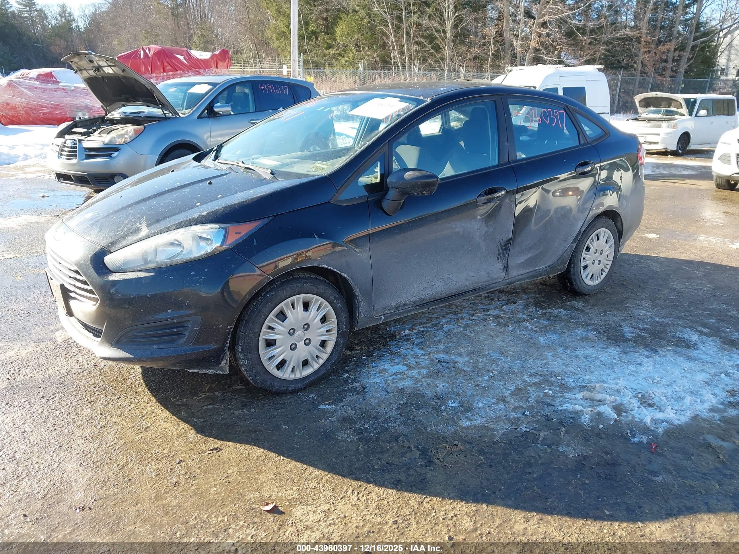 FORD FIESTA image 2