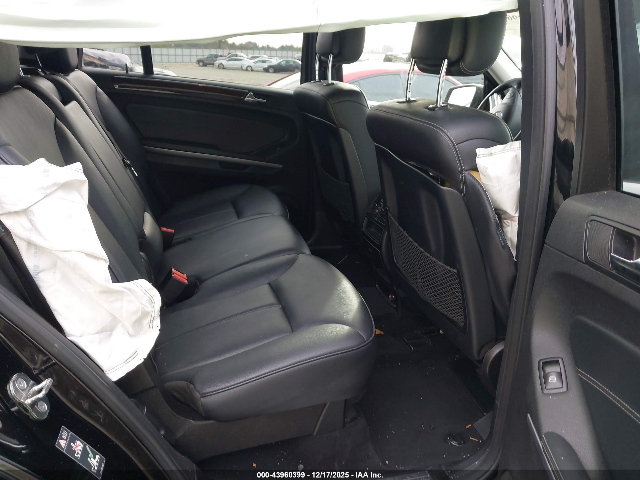 MERCEDES-BENZ GL image 8