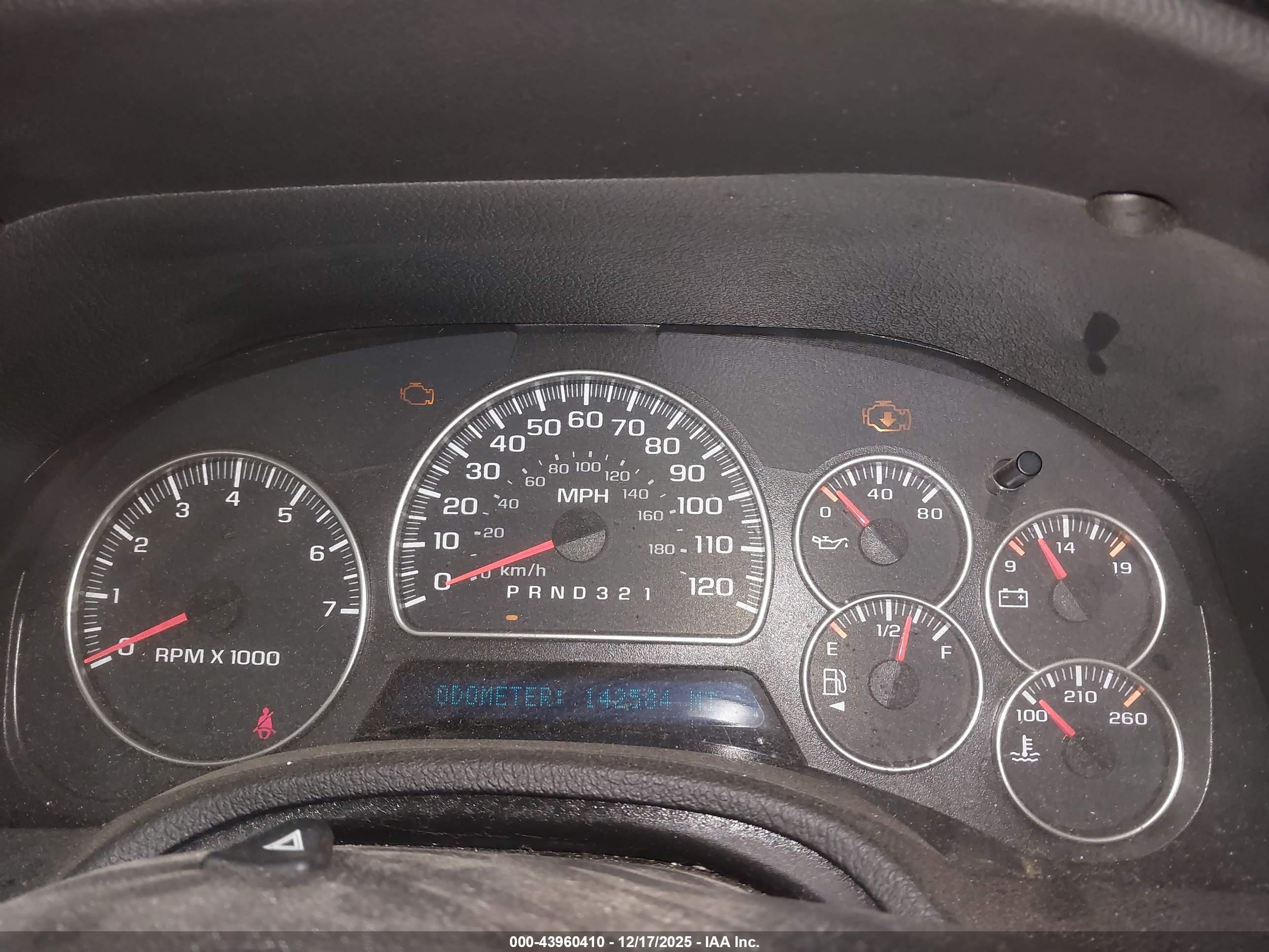 GMC ENVOY image 7