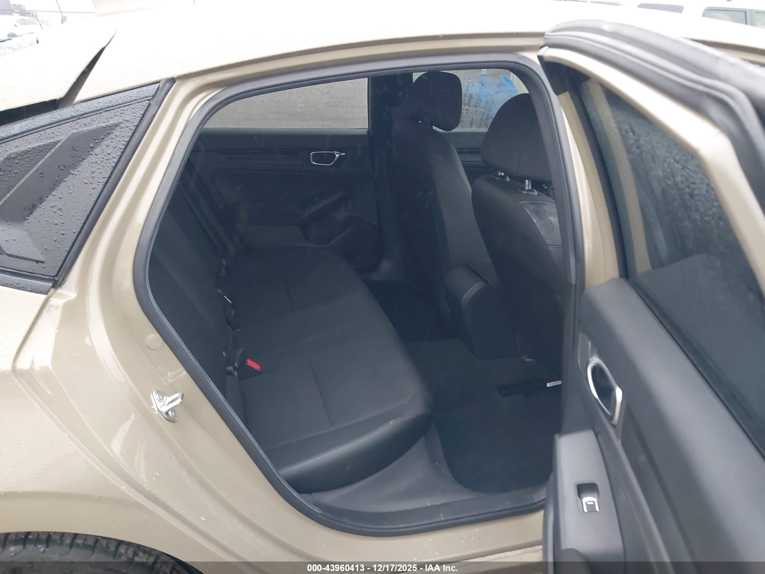 HONDA CIVIC image 8