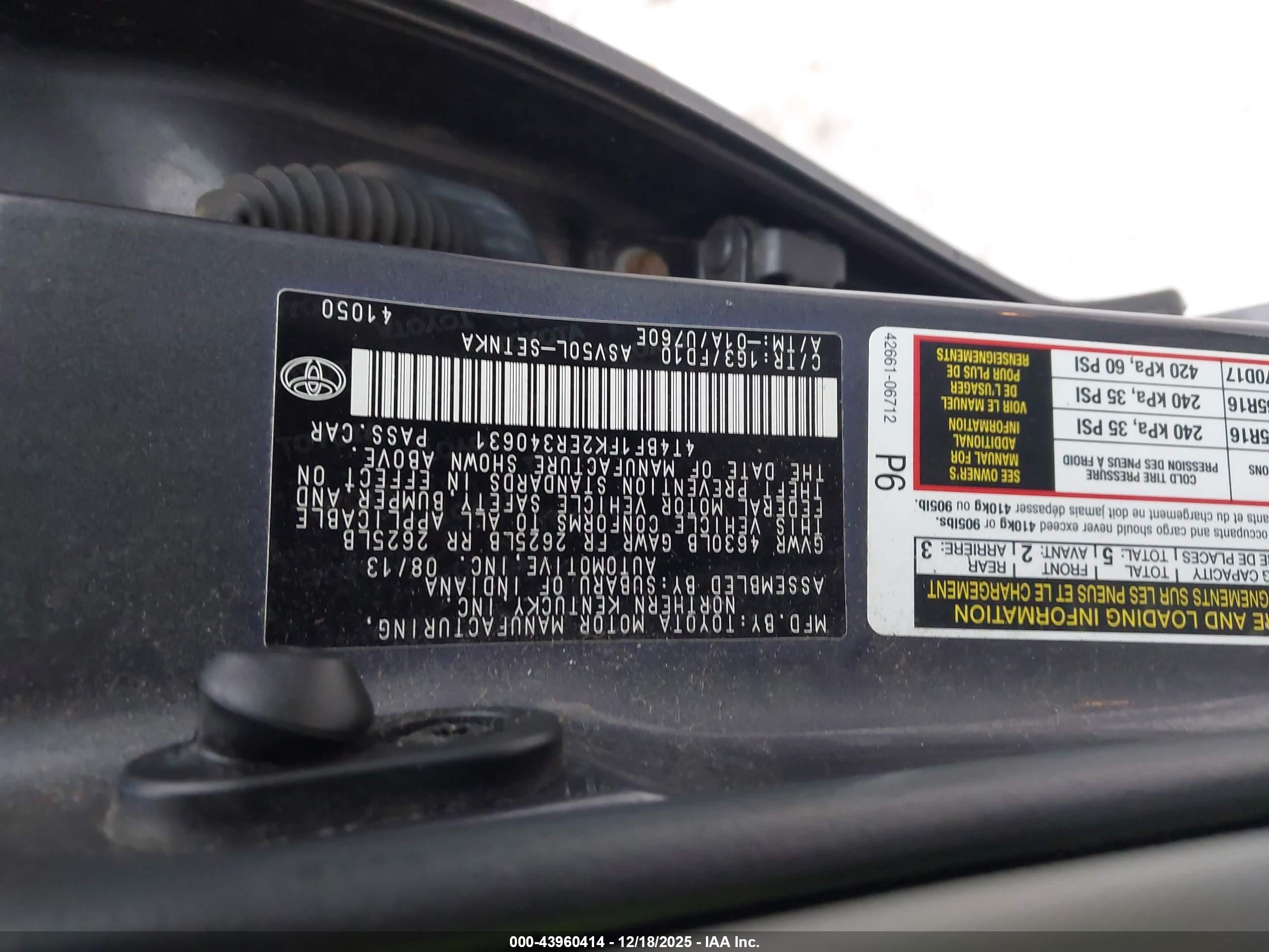 TOYOTA CAMRY image 9