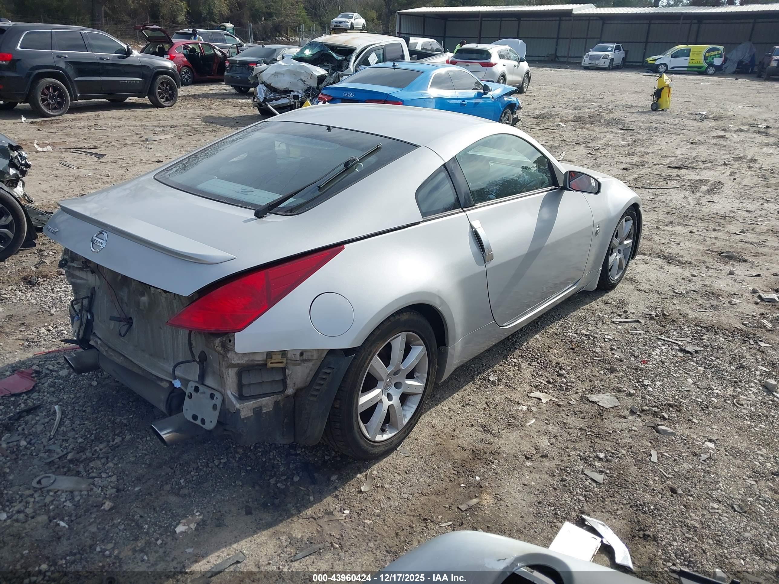 NISSAN 350Z image 4