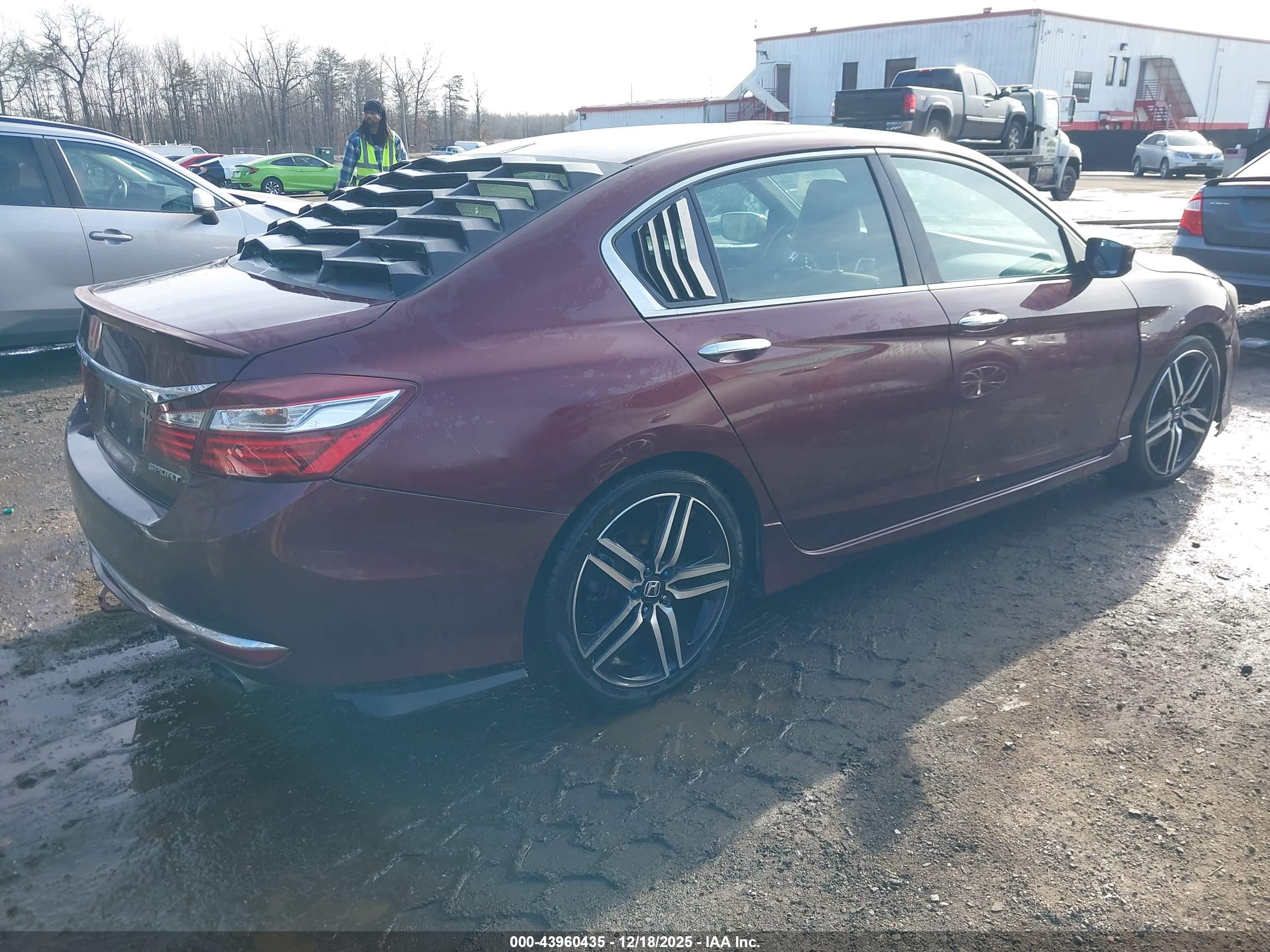 HONDA ACCORD image 4
