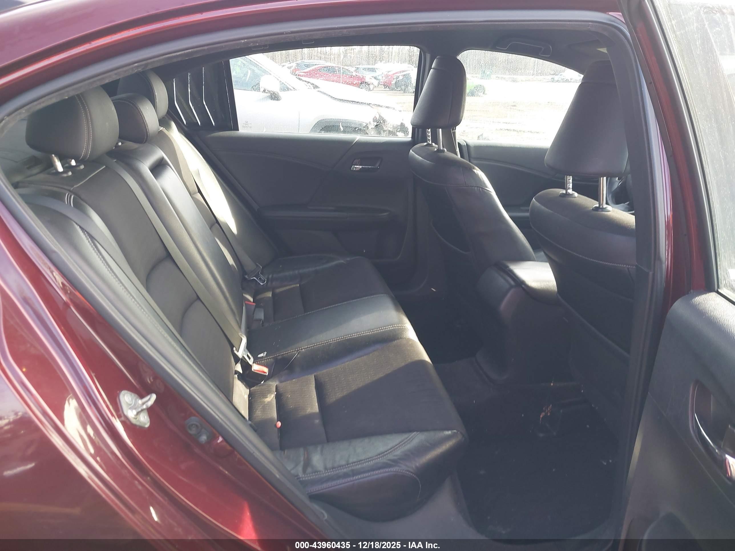 HONDA ACCORD image 8