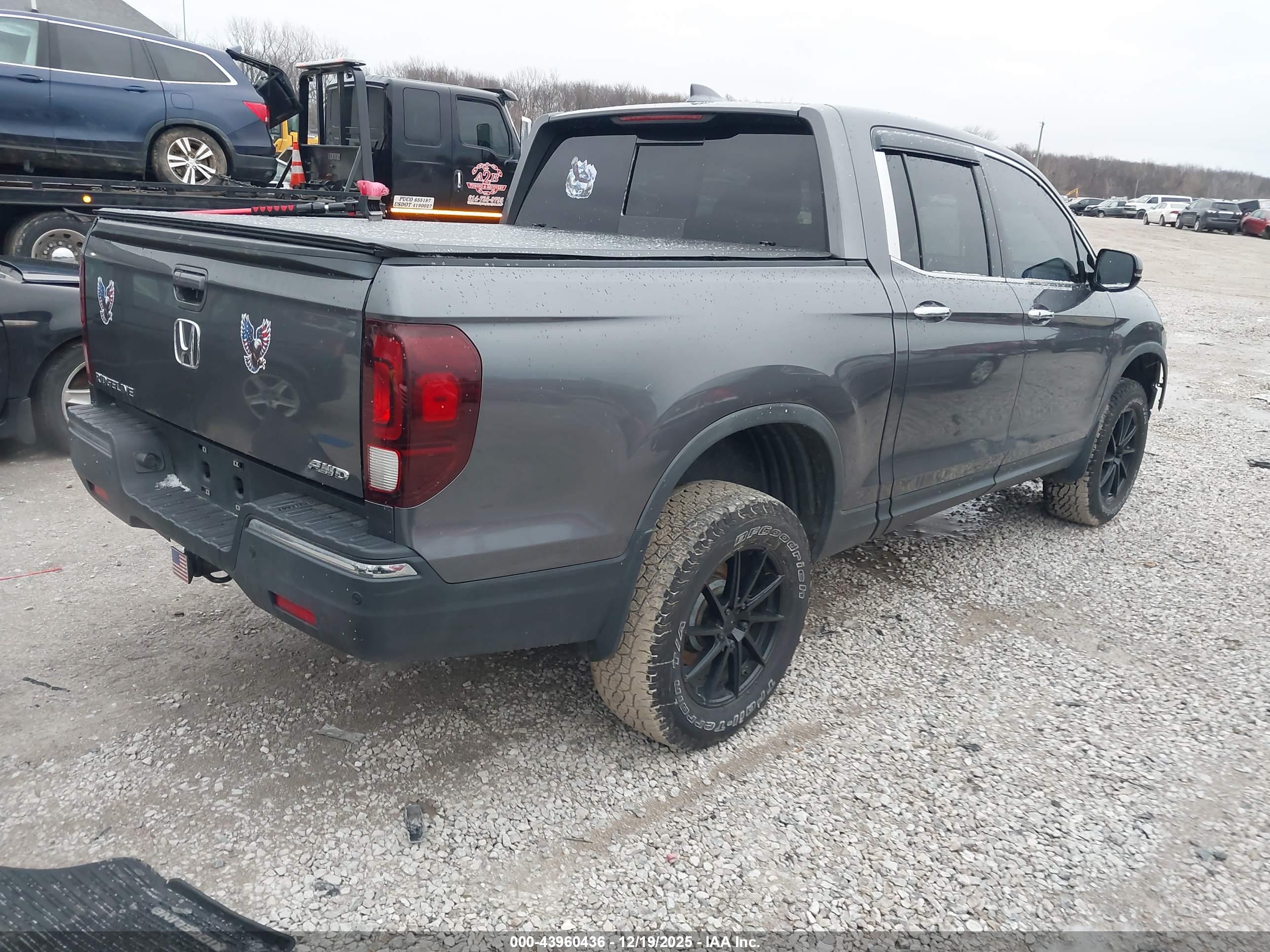 HONDA RIDGELINE image 4