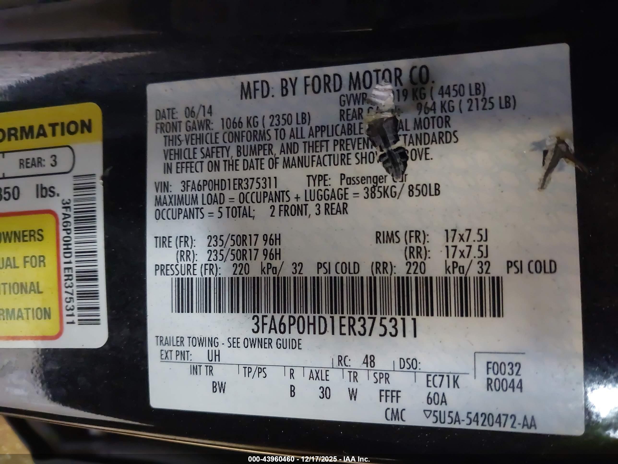 FORD FUSION image 9