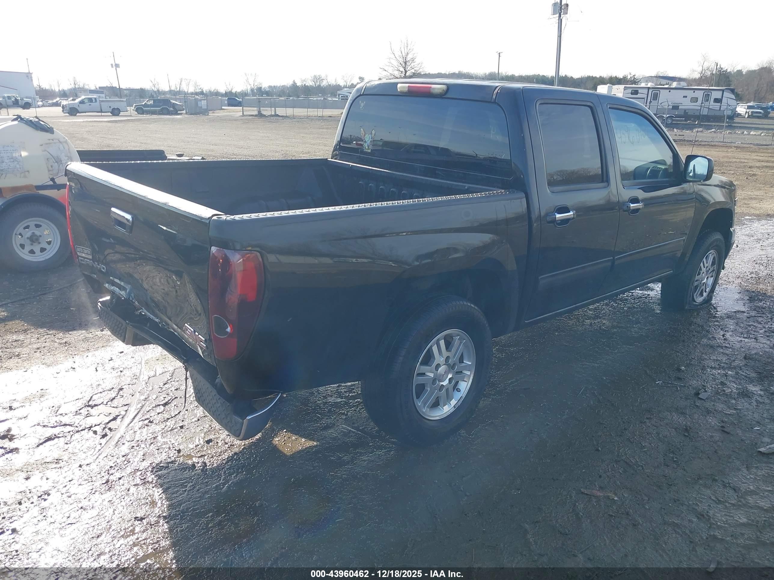 GMC CANYON image 4
