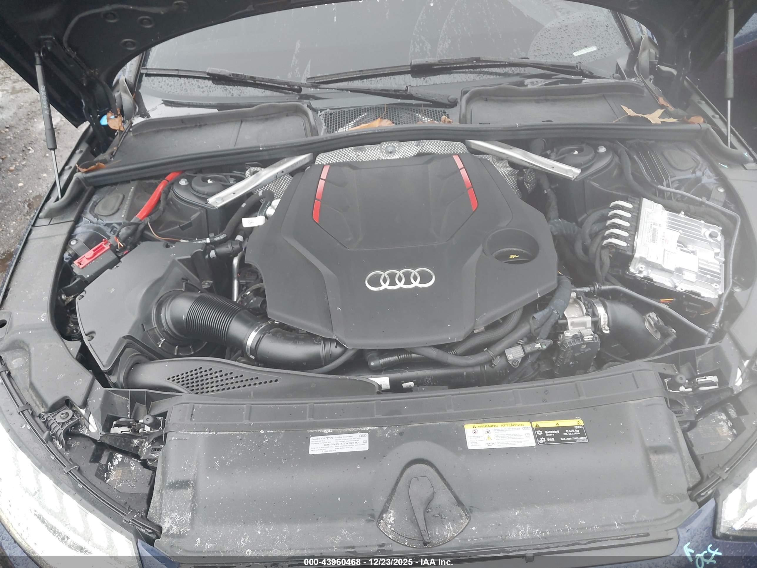 AUDI S4 image 10