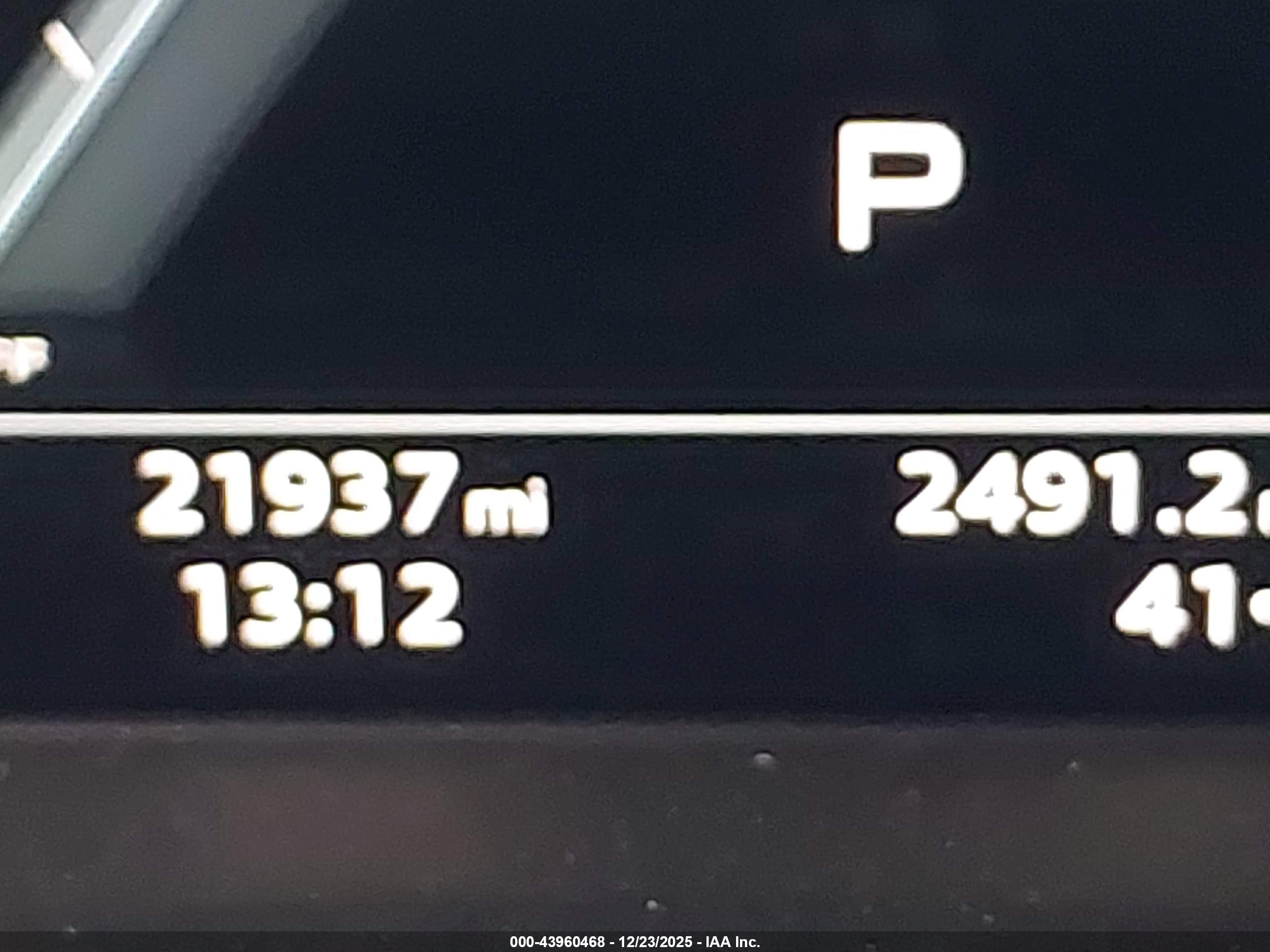 AUDI S4 image 7