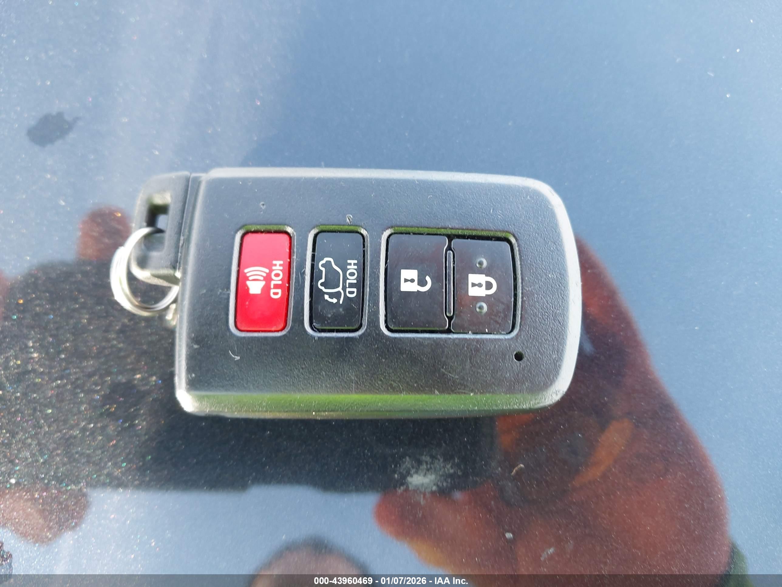 TOYOTA HIGHLANDER image 11