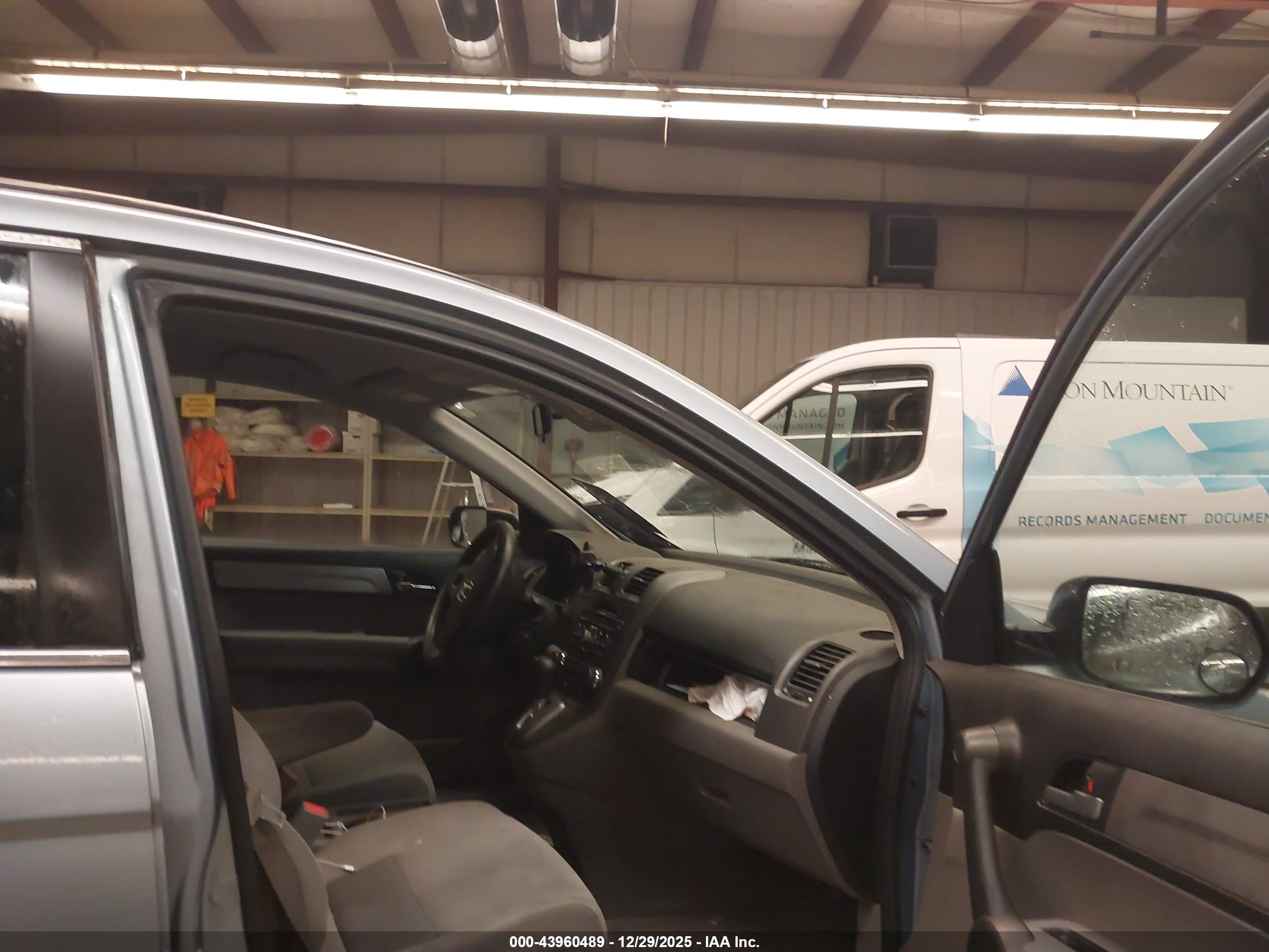 HONDA CR-V image 5