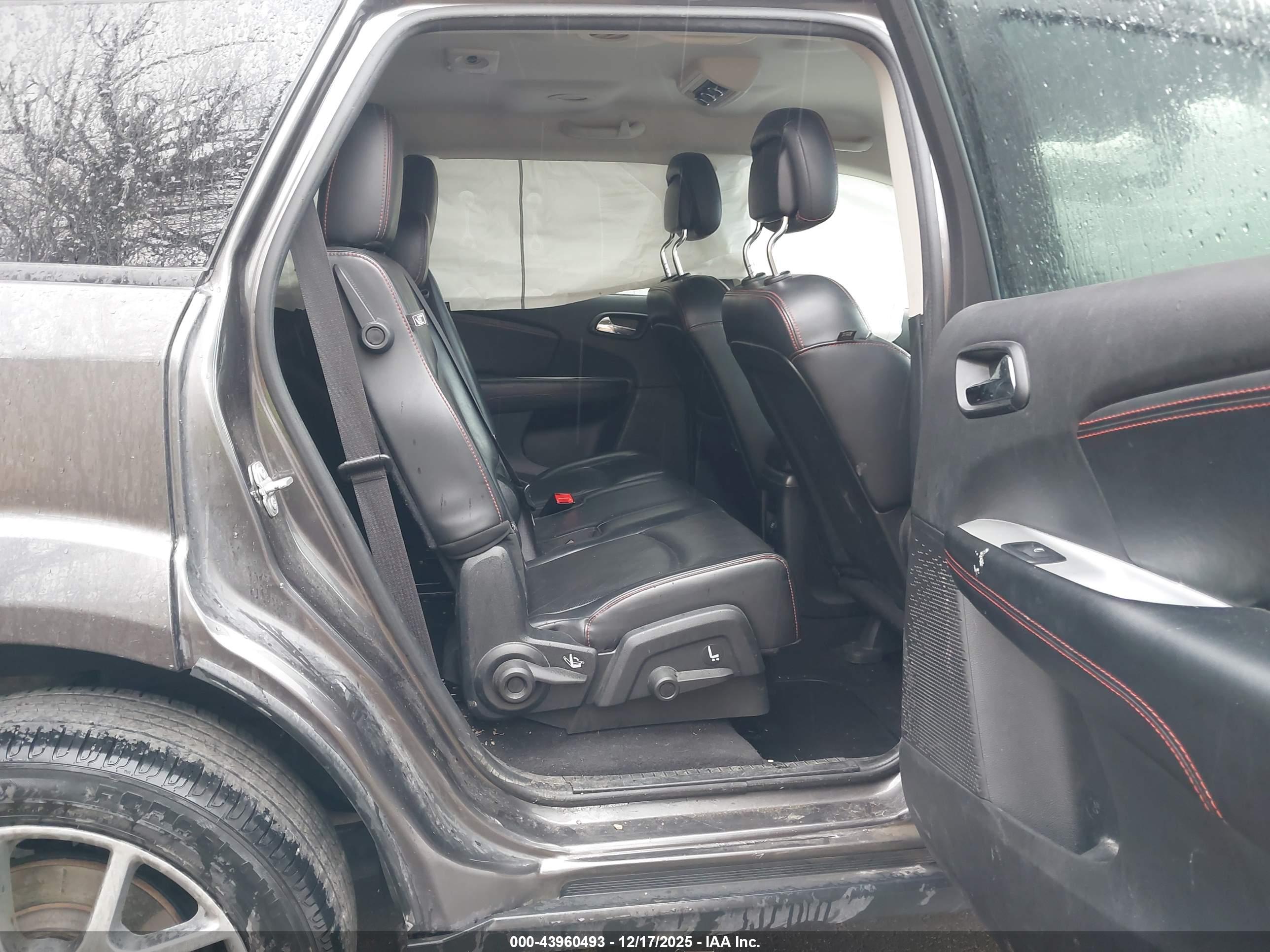 DODGE JOURNEY image 8