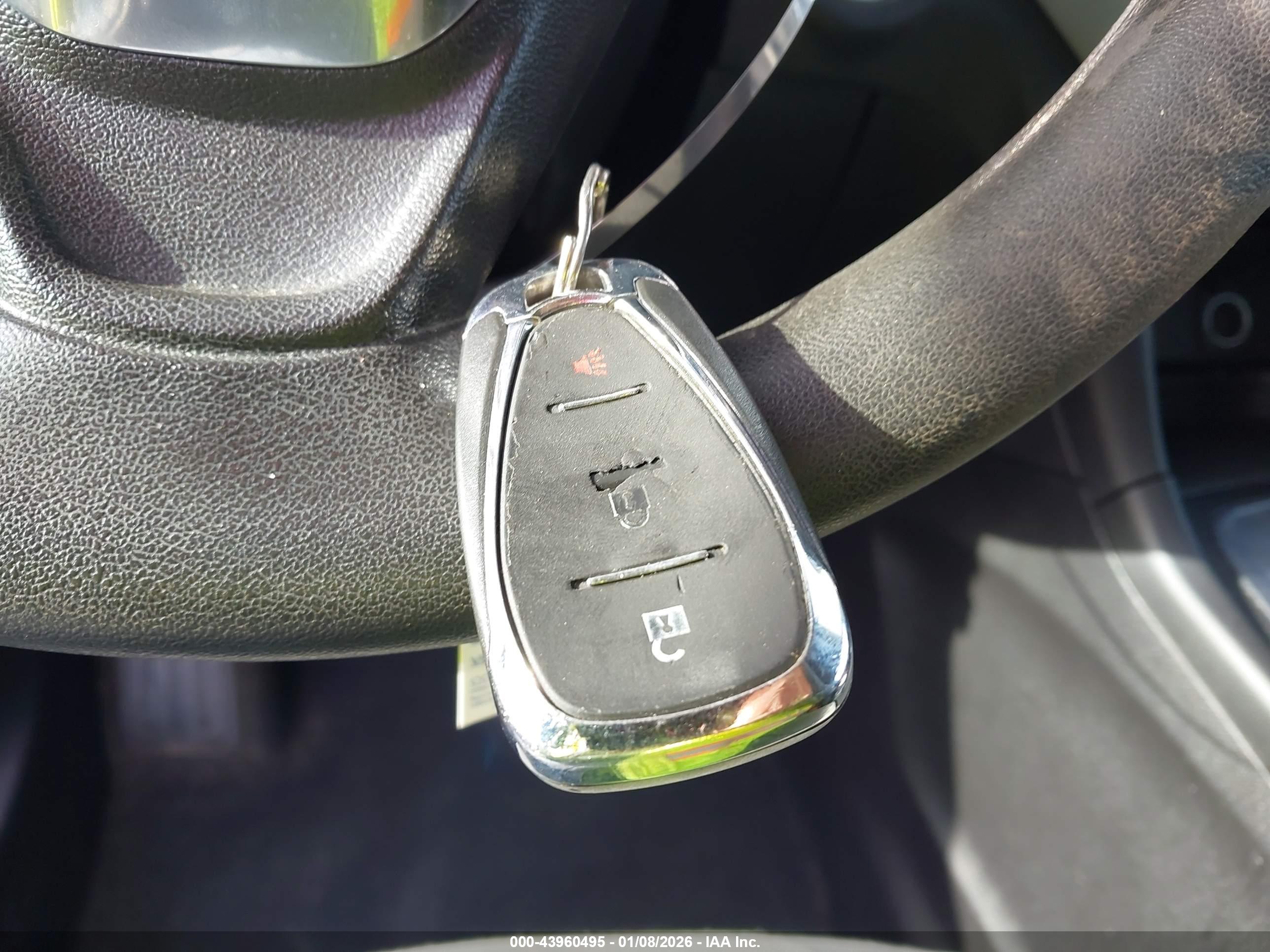 CHEVROLET EQUINOX image 11