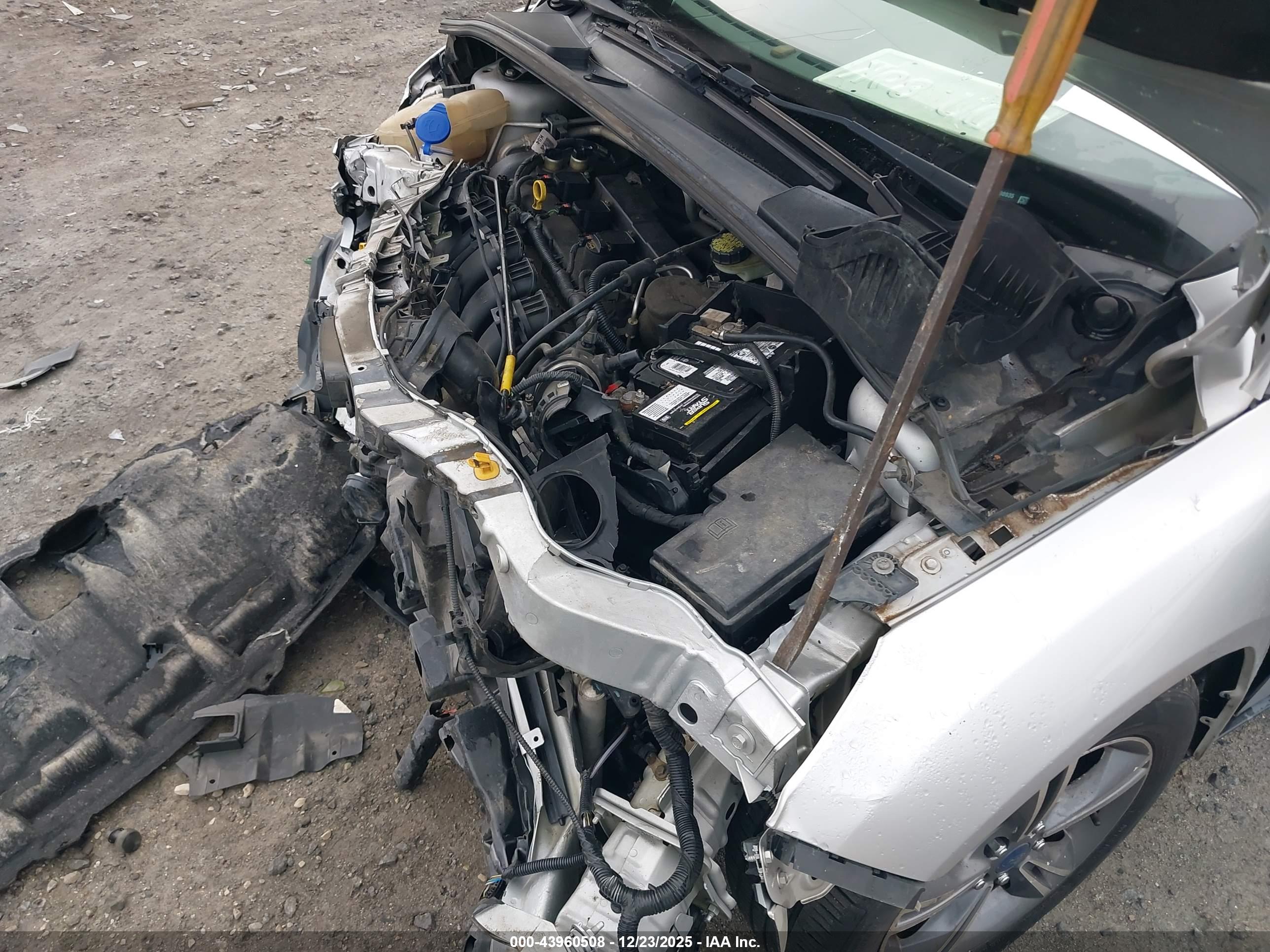 FORD FOCUS image 6