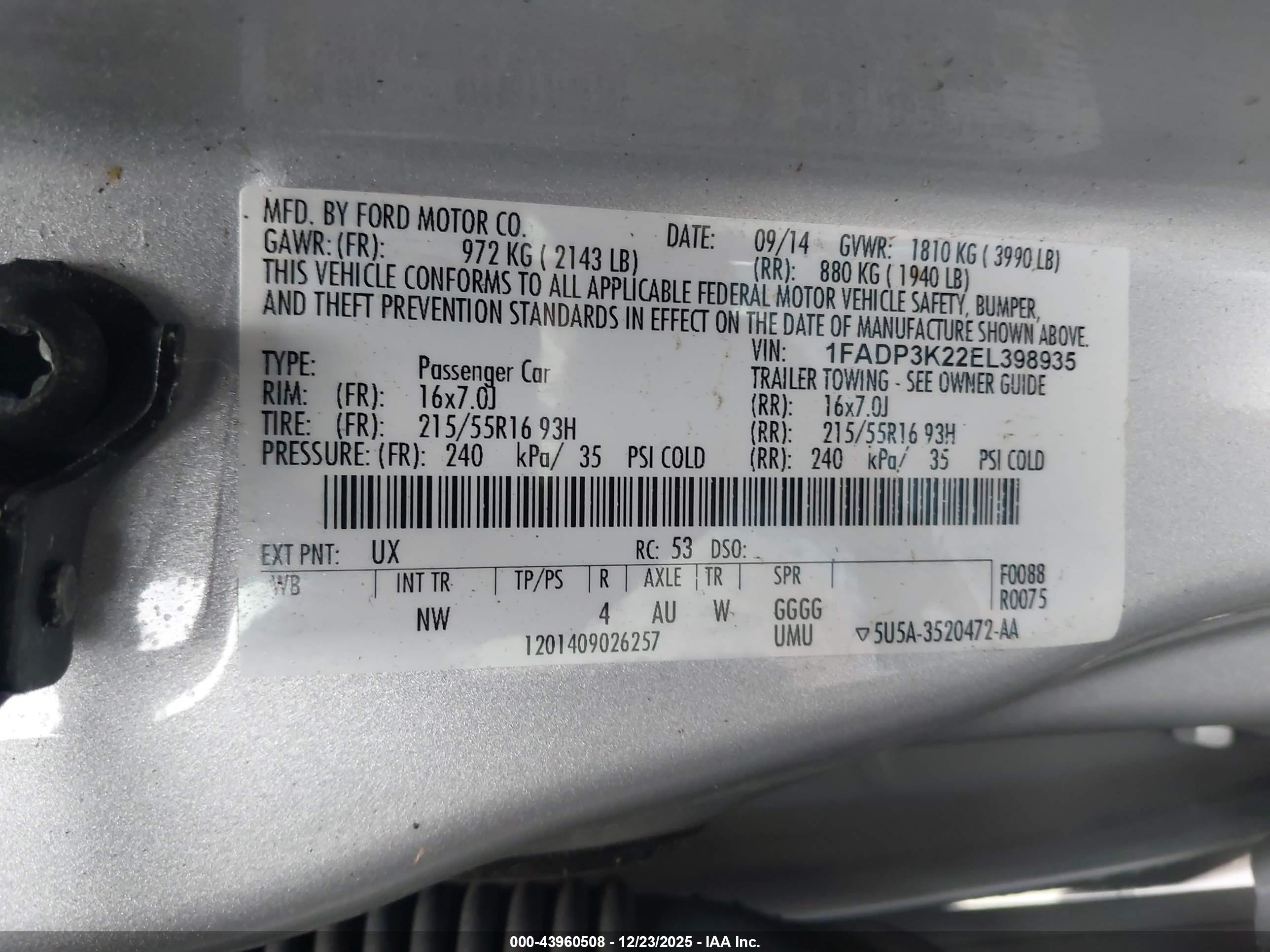 FORD FOCUS image 9