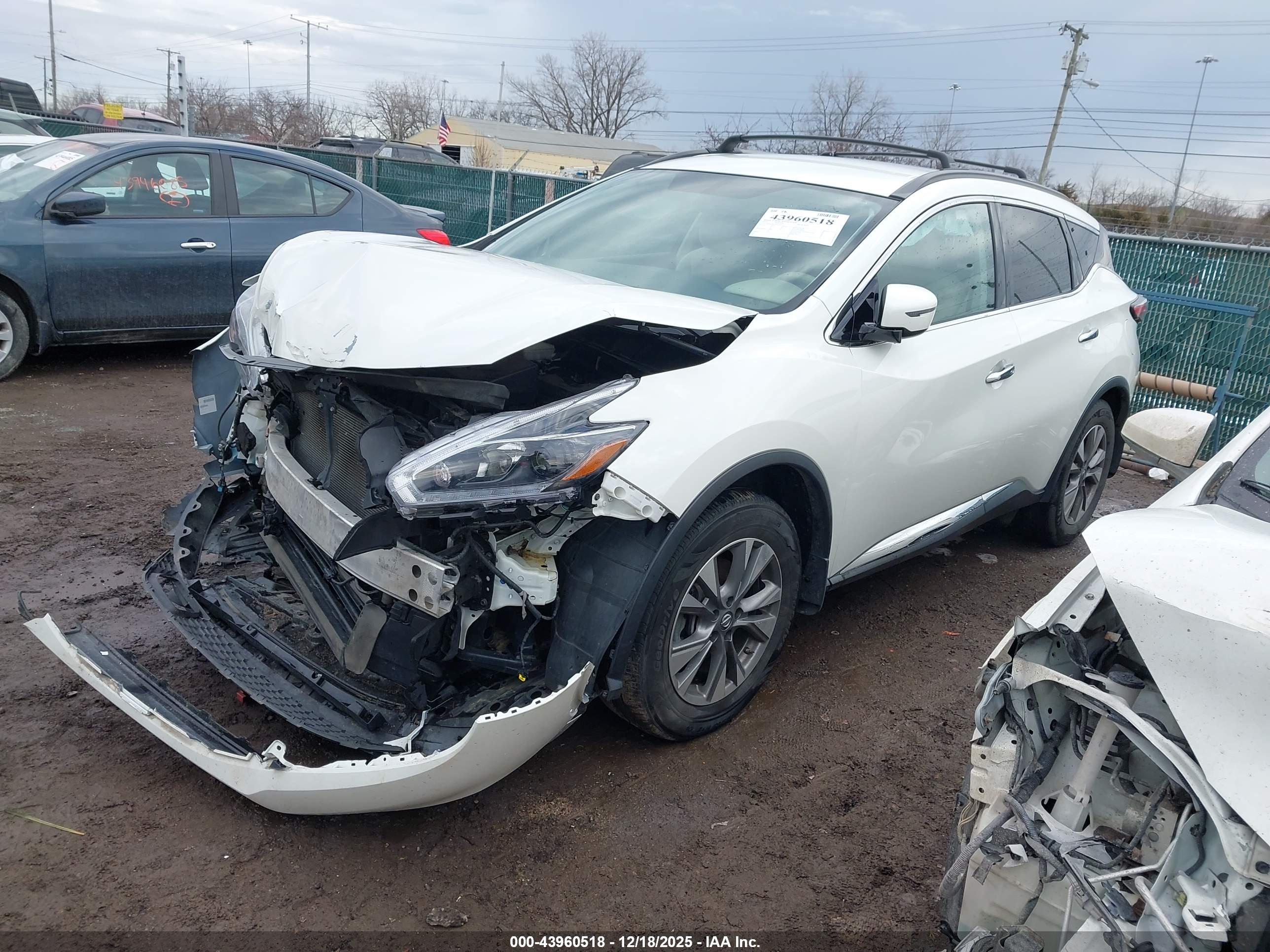 NISSAN MURANO image 2