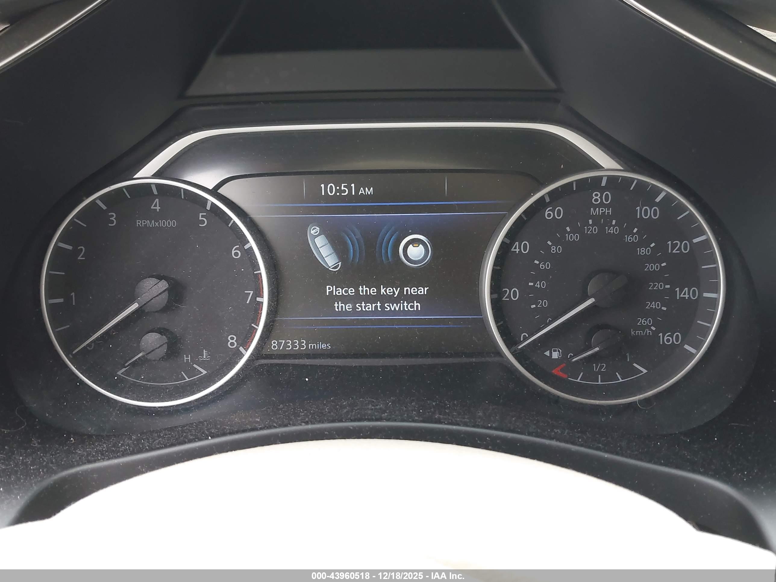 NISSAN MURANO image 7